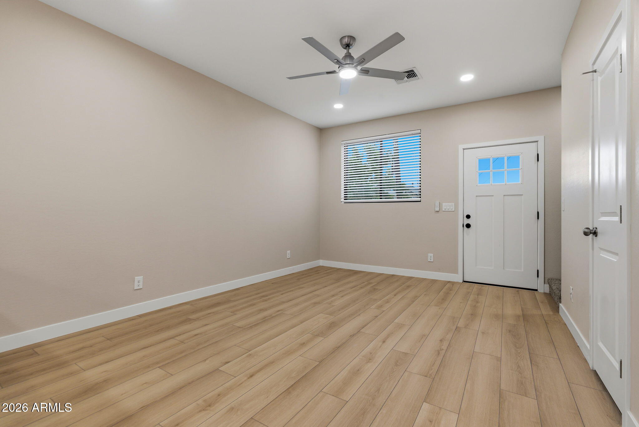 1222 E Diamond Street 2