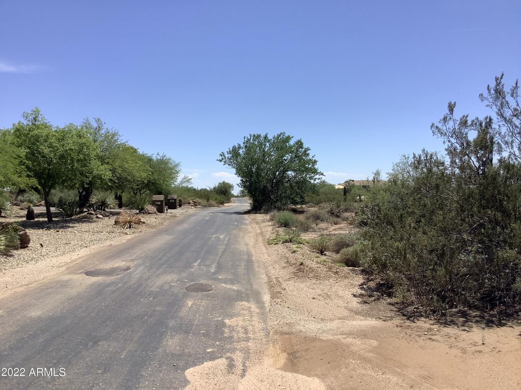 Photo of 29628 N 76th Street #5, Scottsdale, AZ 85266 (MLS # 6925457)