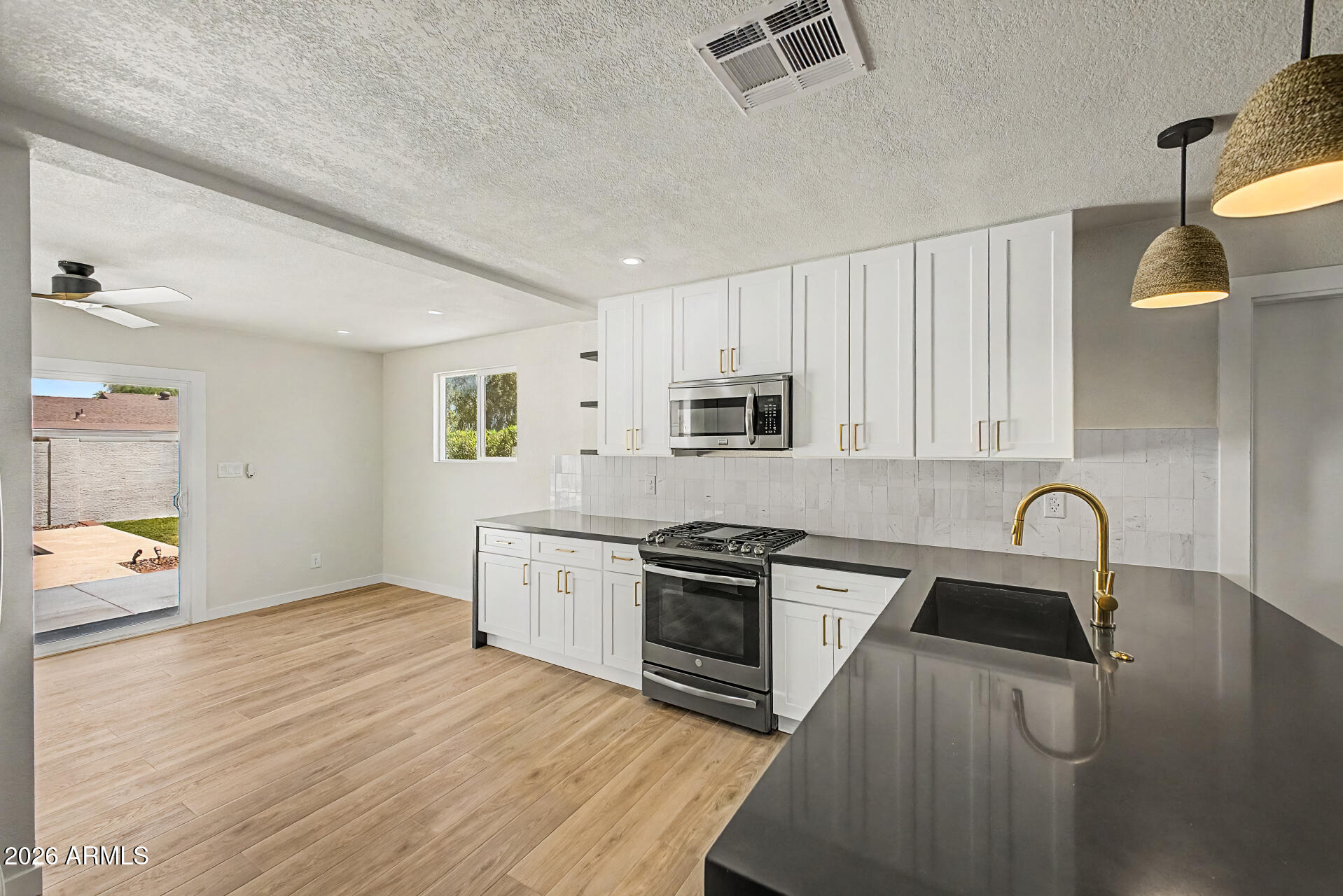 PARADISE VALLEY WEST NO 2 AMD - Residential