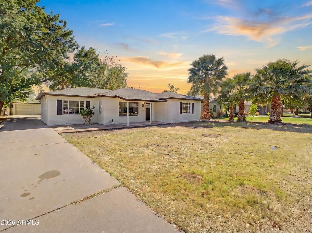 Photo of 111 E Bonita Way, Tempe, AZ 85281 (MLS # 7017678)