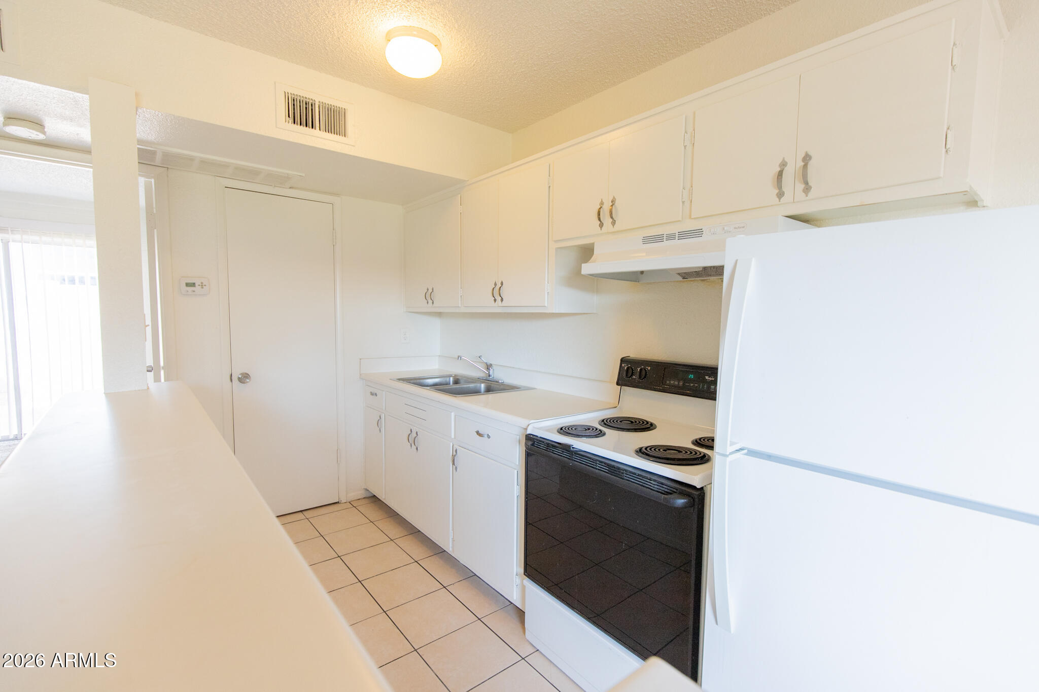 1722 E OCOTILLO Road 3