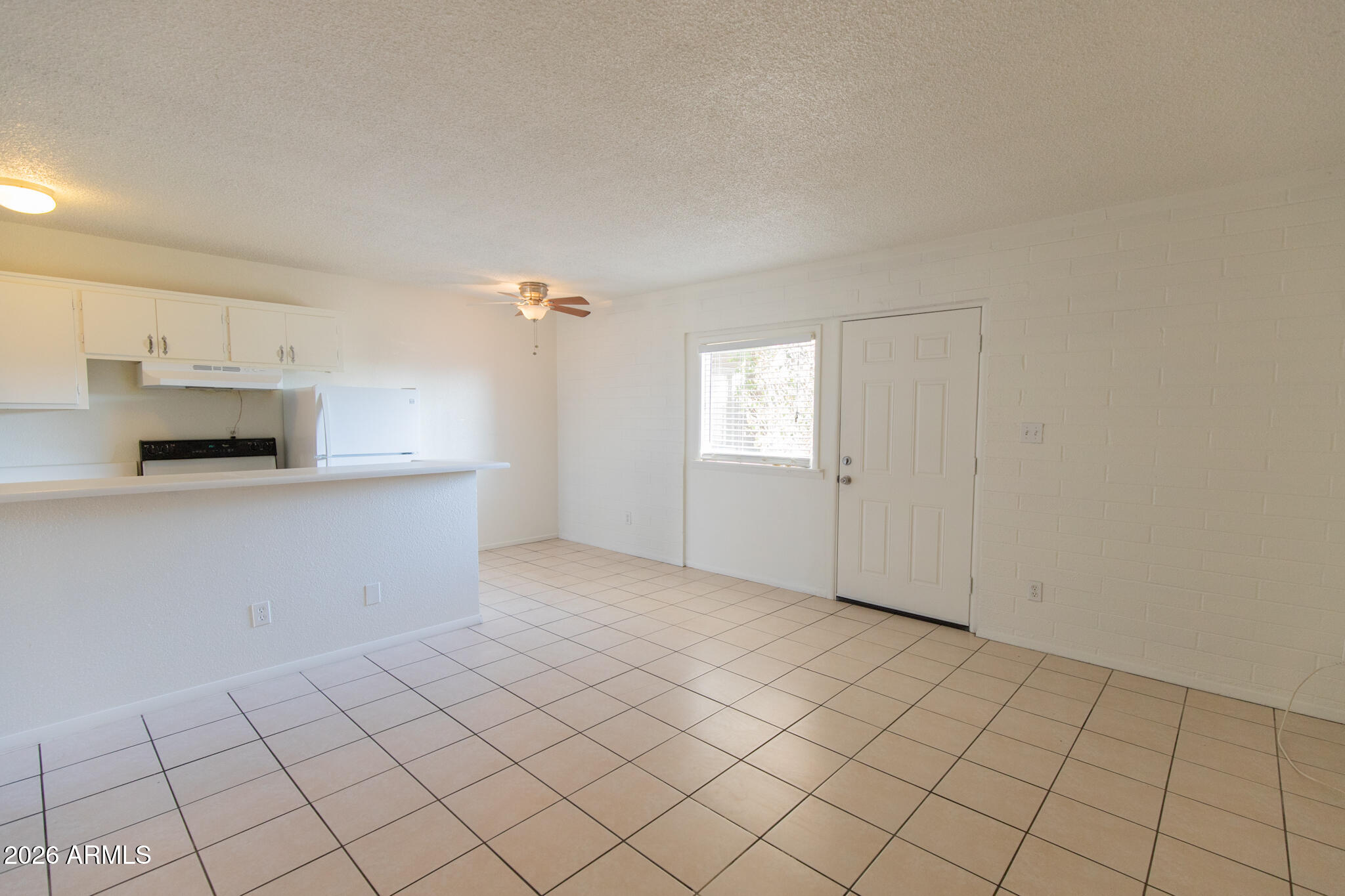 1722 E OCOTILLO Road 3