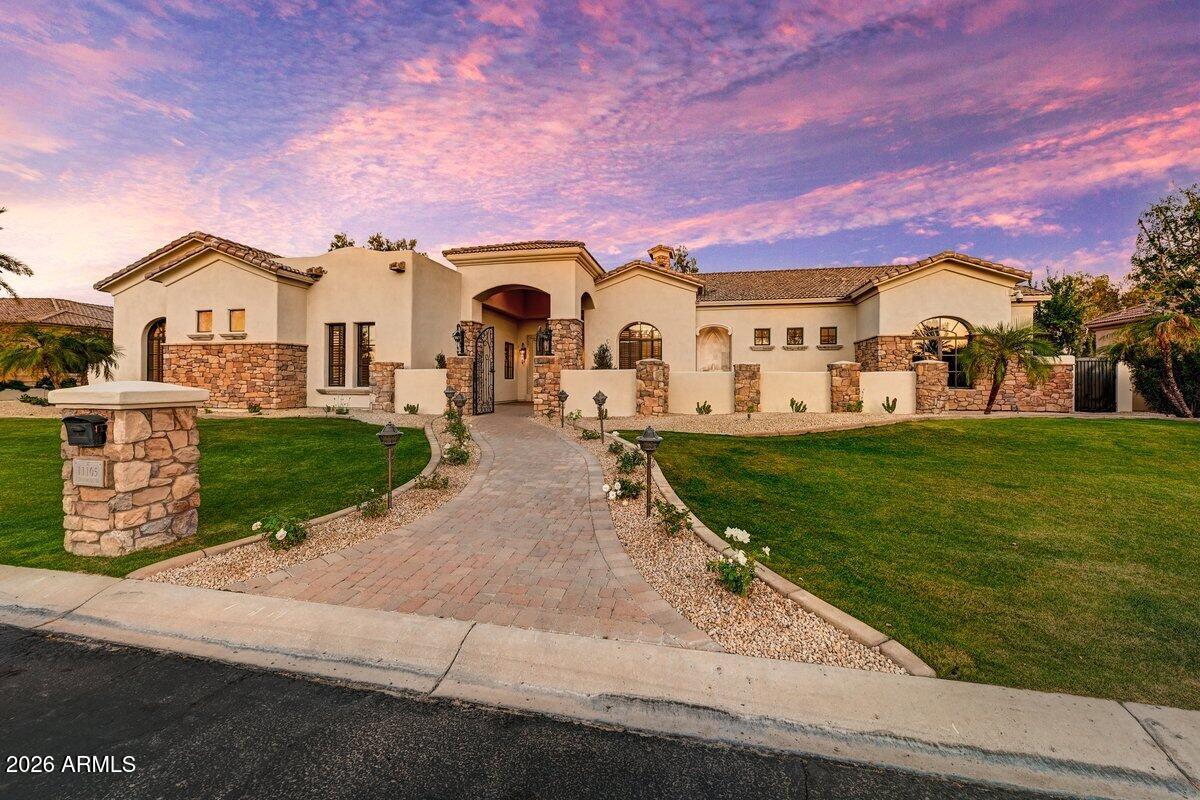 11105 E IRONWOOD Drive