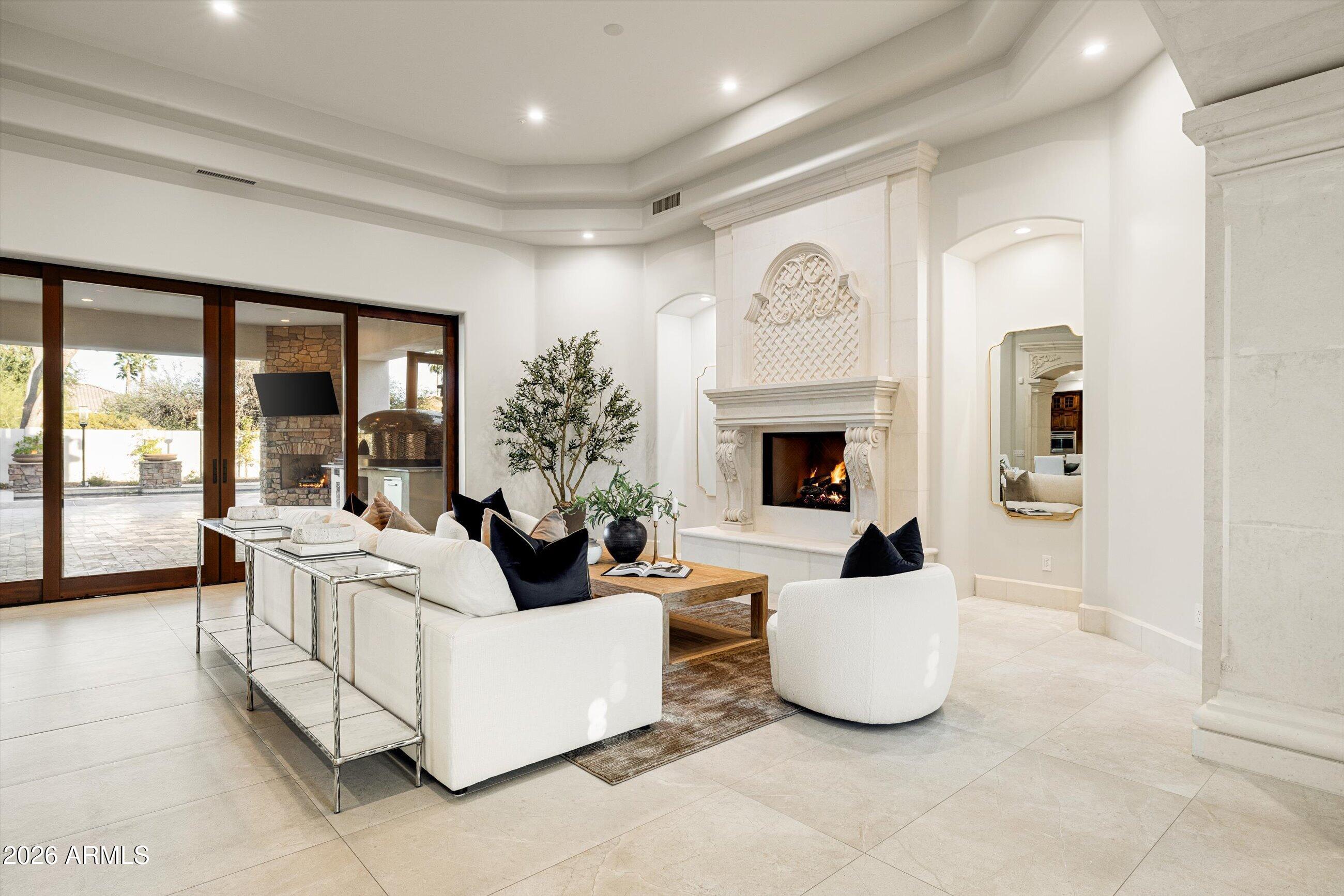 11105 E IRONWOOD Drive