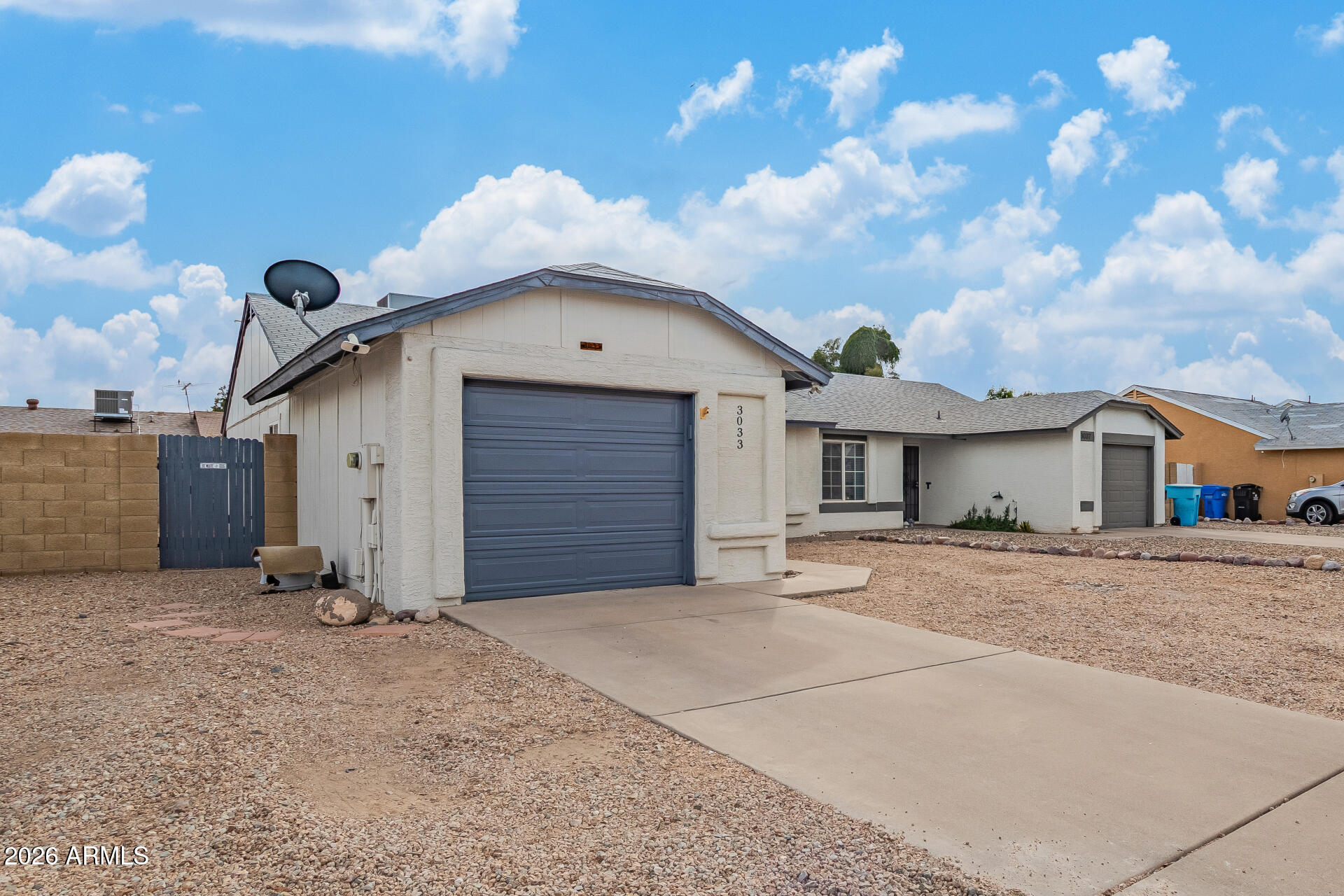 3033 W ROSE GARDEN Lane