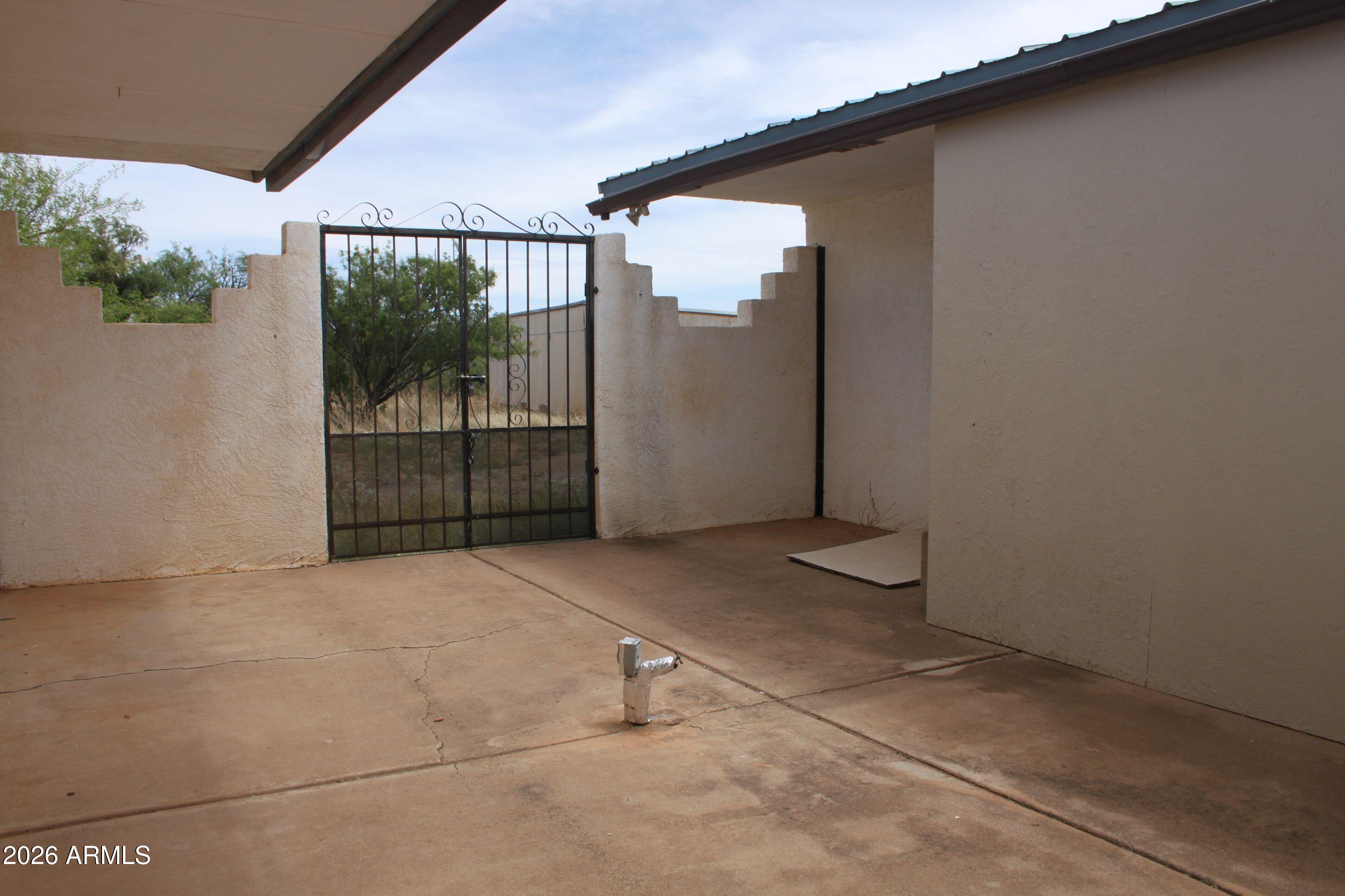 GREATER SAN PEDRO RANCHES - Residential