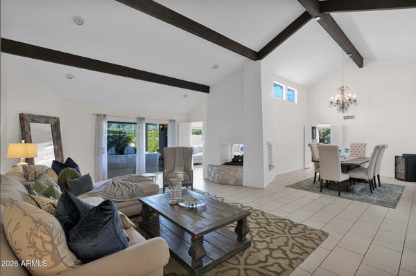 8346 N 72ND PL, SCOTTSDALE, AZ 85258 - Image e06371700d4a5e4a42bd72fb3178e9ea/526137679