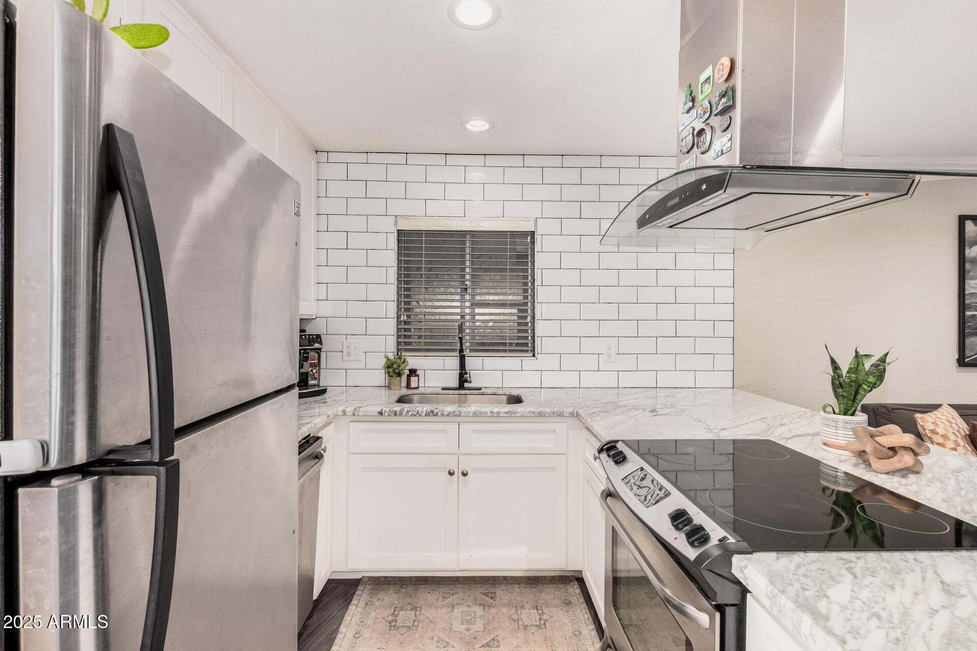 6240 N 16TH Street 46