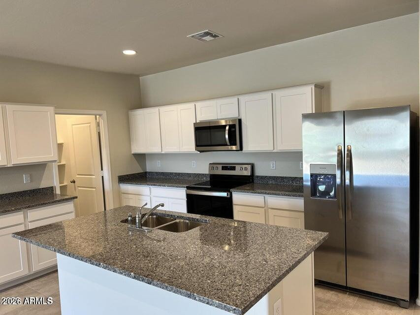 3449 N Encanto Street