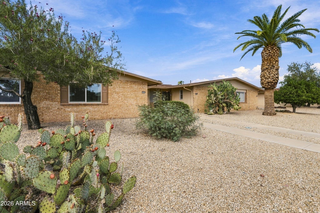 Photo of 19610 N Camino Del Sol, Sun City West, AZ 85375 (MLS # 7090208)
