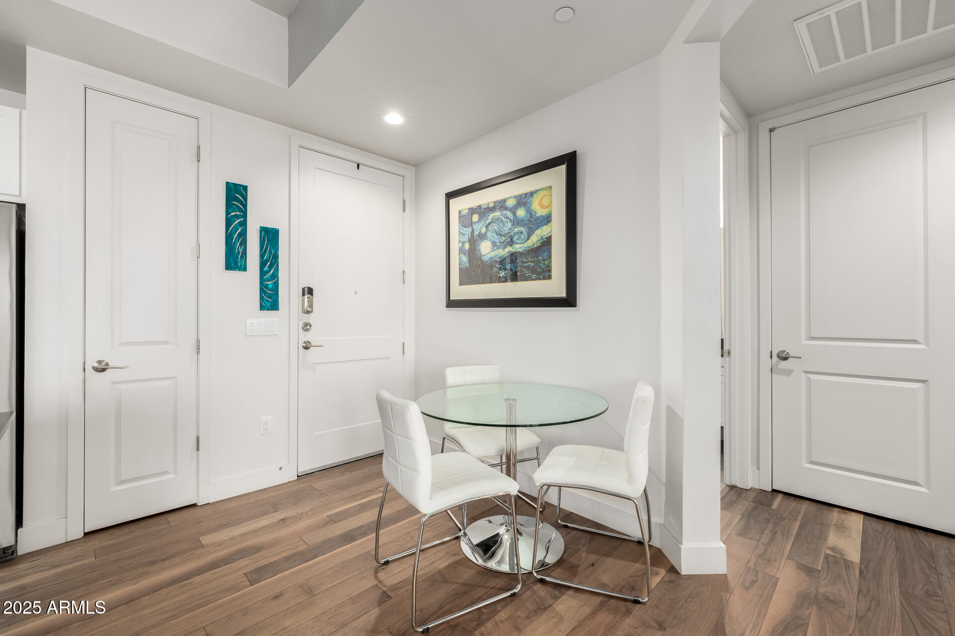 3131 N CENTRAL Avenue 6010