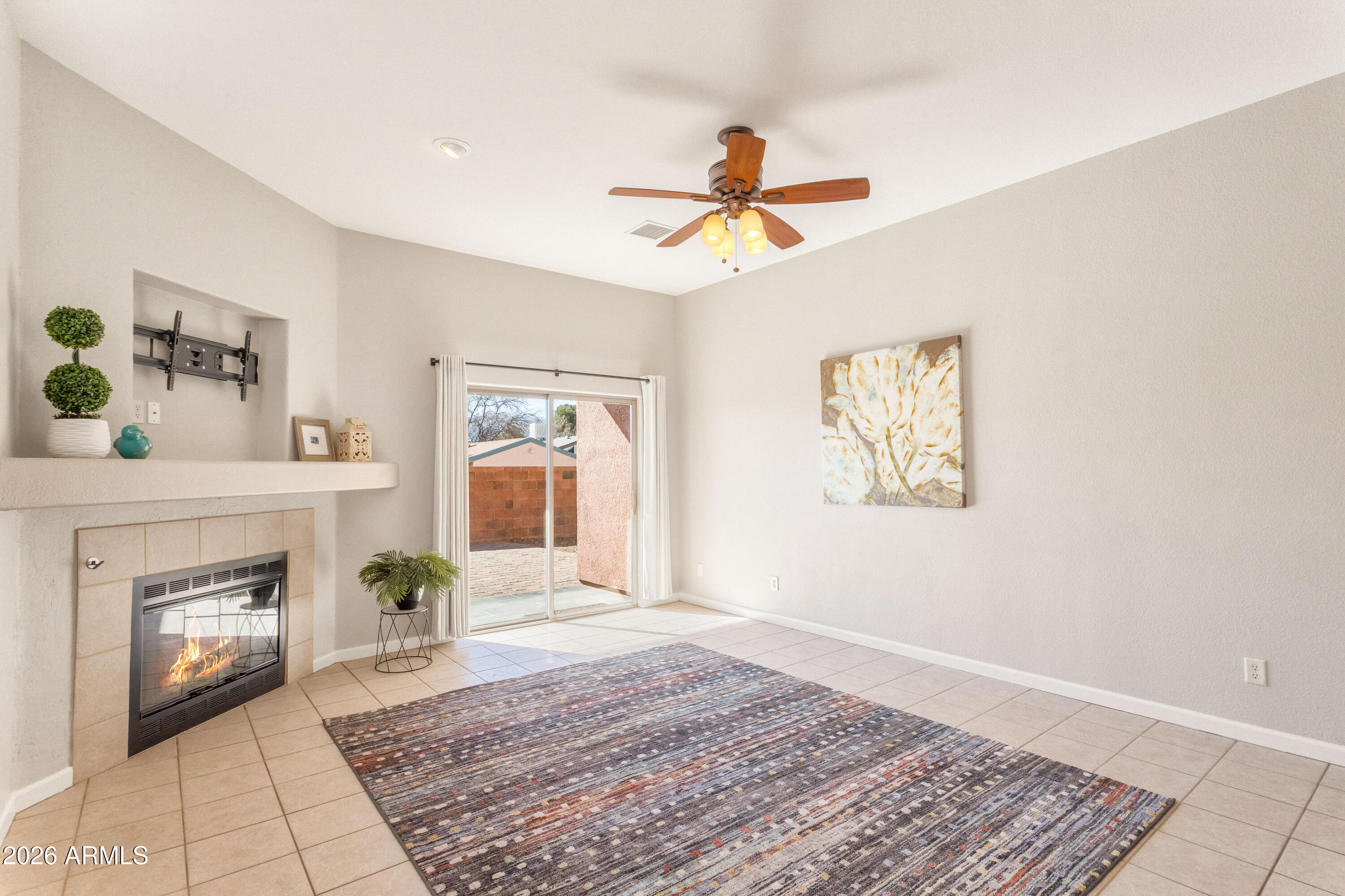 MESA VERDE ESTATES - Residential