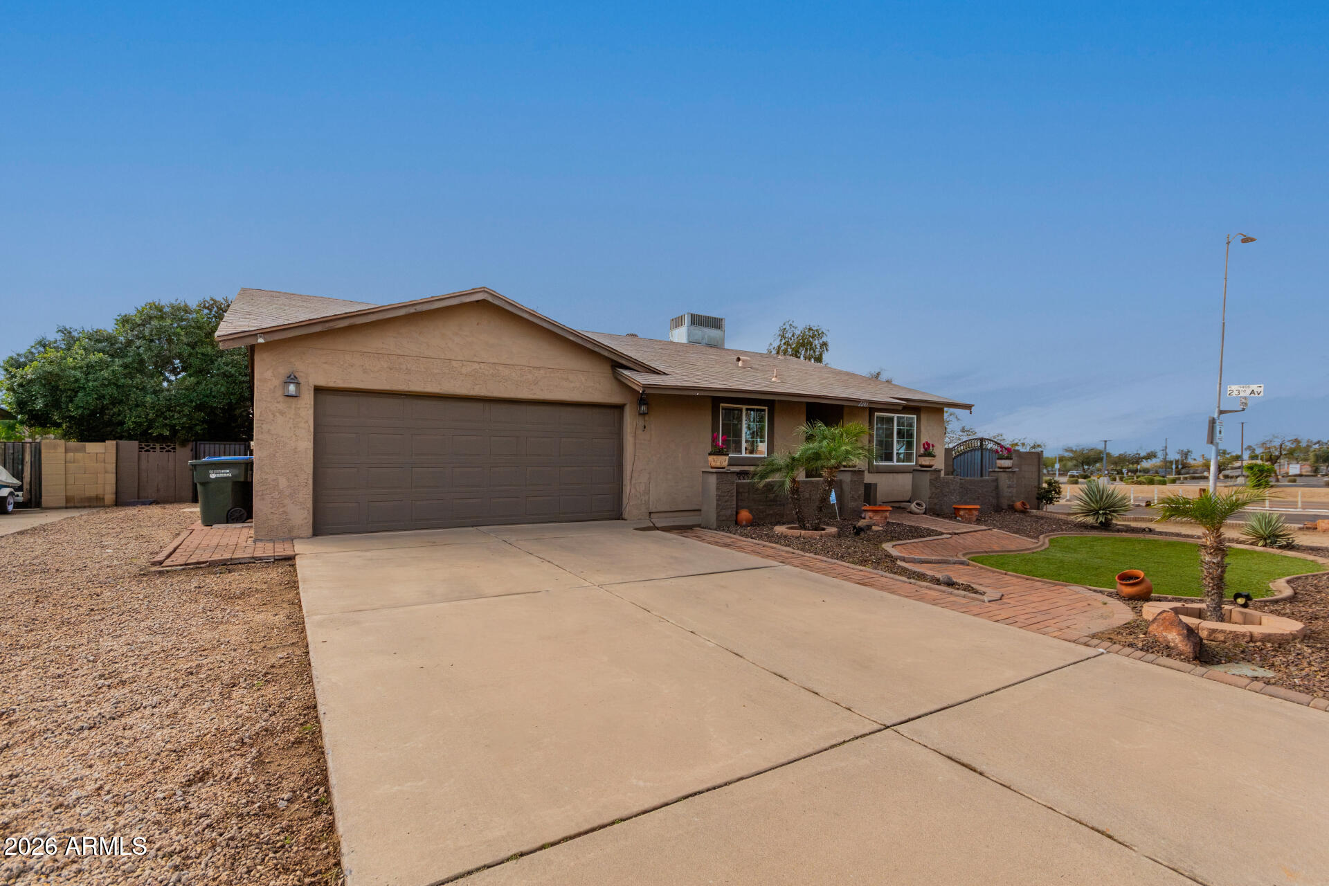 2245 W SEQUOIA Drive