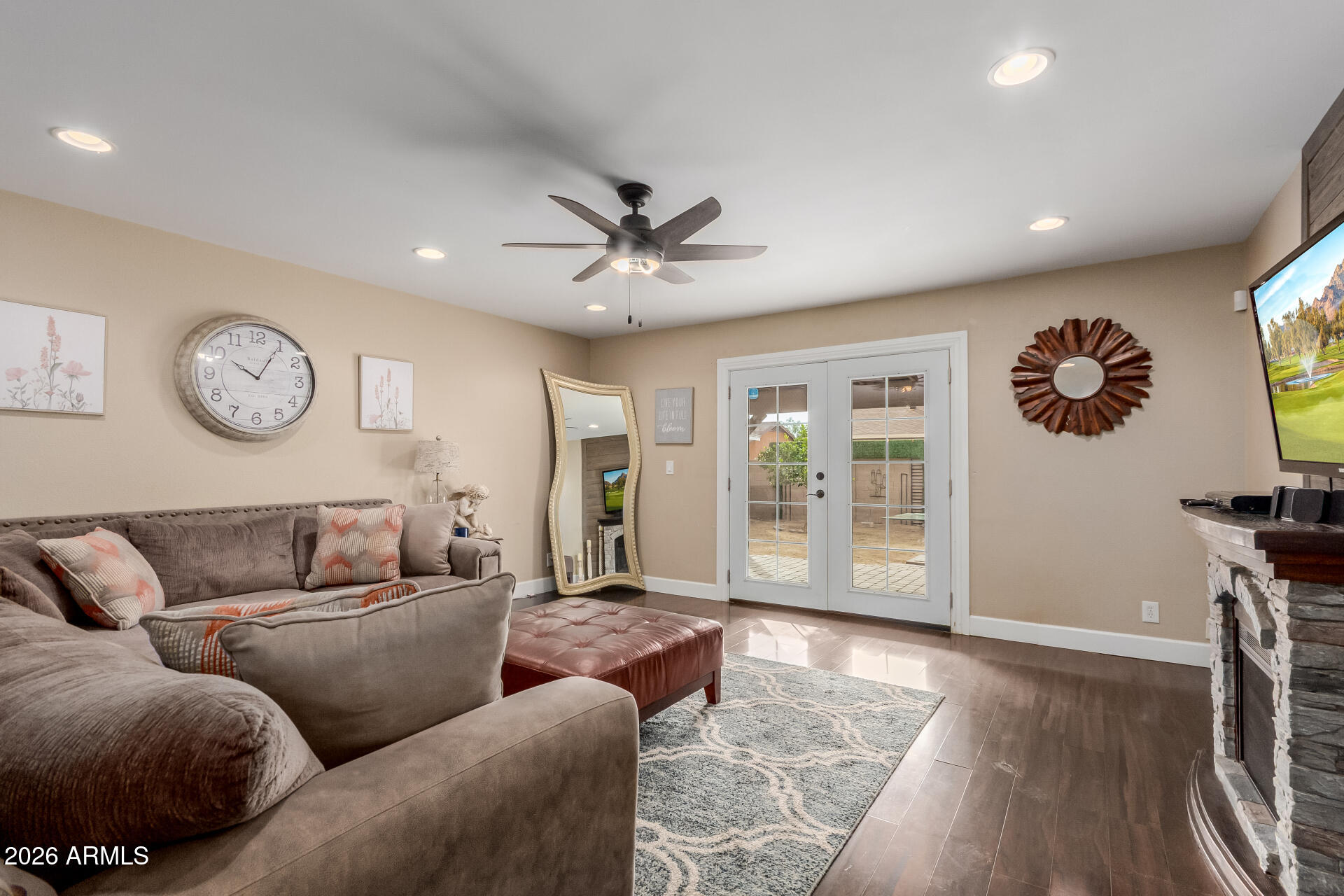 2245 W SEQUOIA Drive