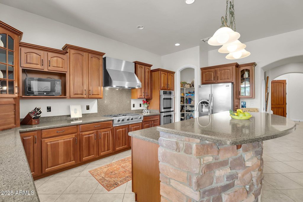 Photo of 246 N Aleppo Court, Litchfield Park, AZ 85340 (MLS # 6926524)