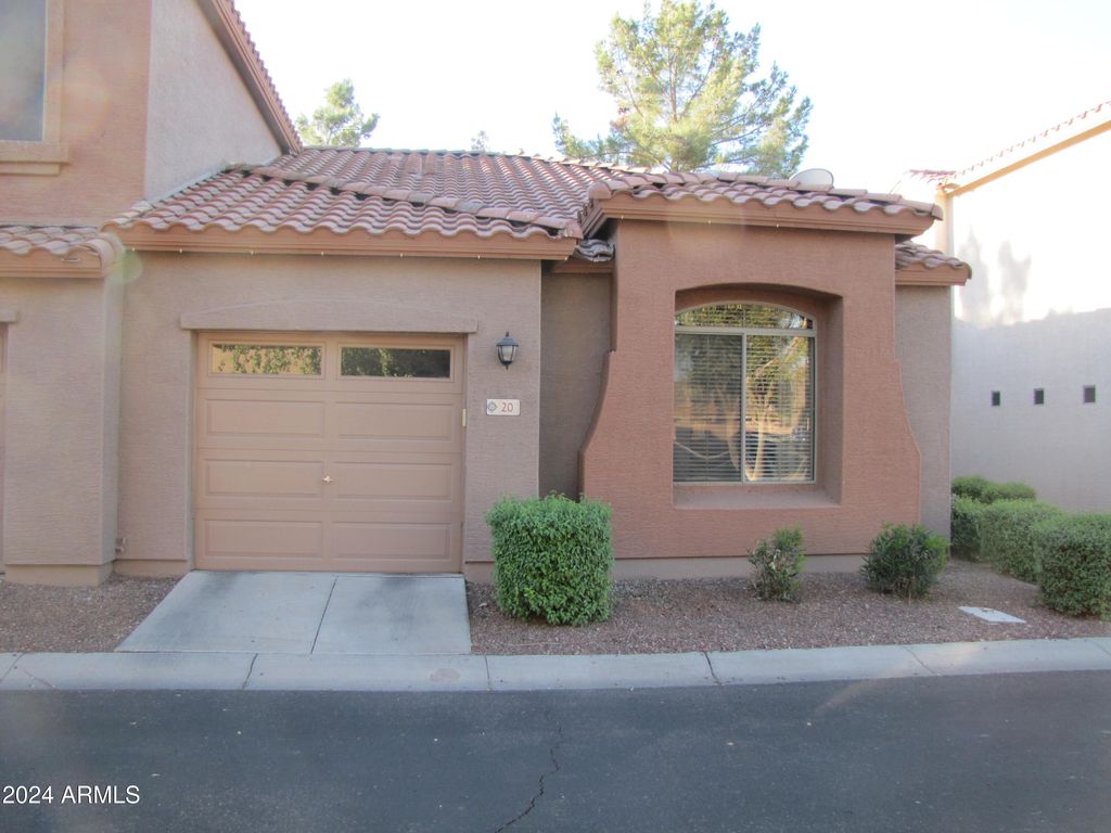 Photo of 2600 E Springfield Place #20, Chandler, AZ 85286 (MLS # 6970379)
