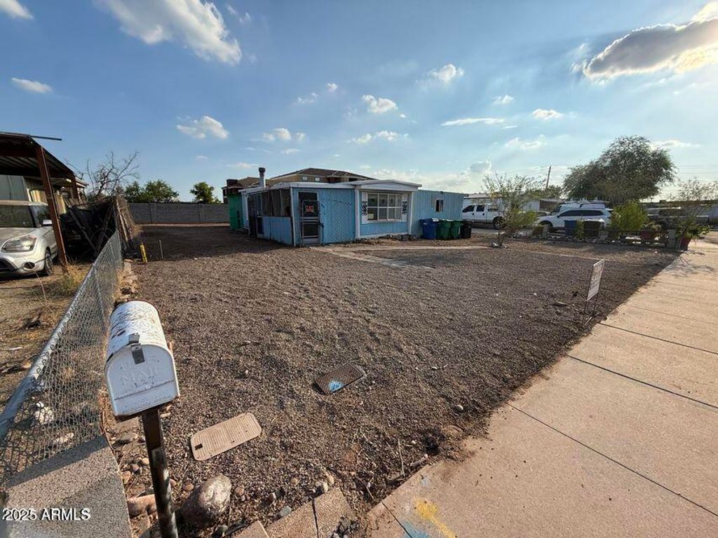 Photo of 427 E Kenwood Street, Mesa, AZ 85203 (MLS # 6935351)