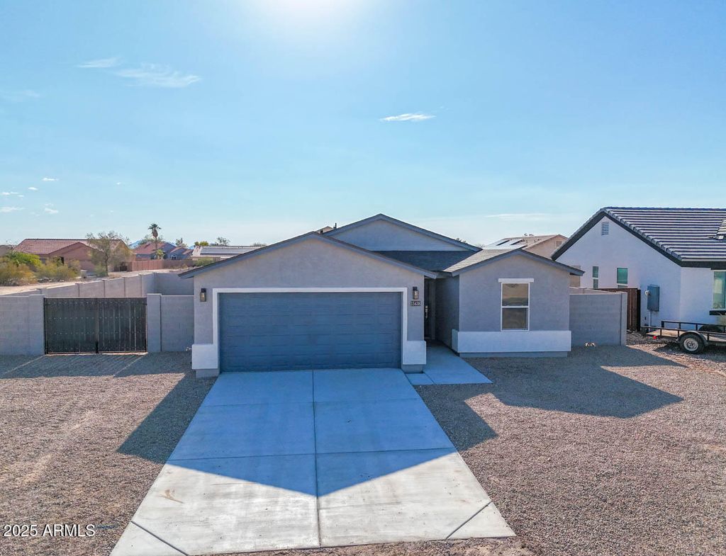 Photo of 15438 S Overfield Road, Arizona City, AZ 85123 (MLS # 6887527)