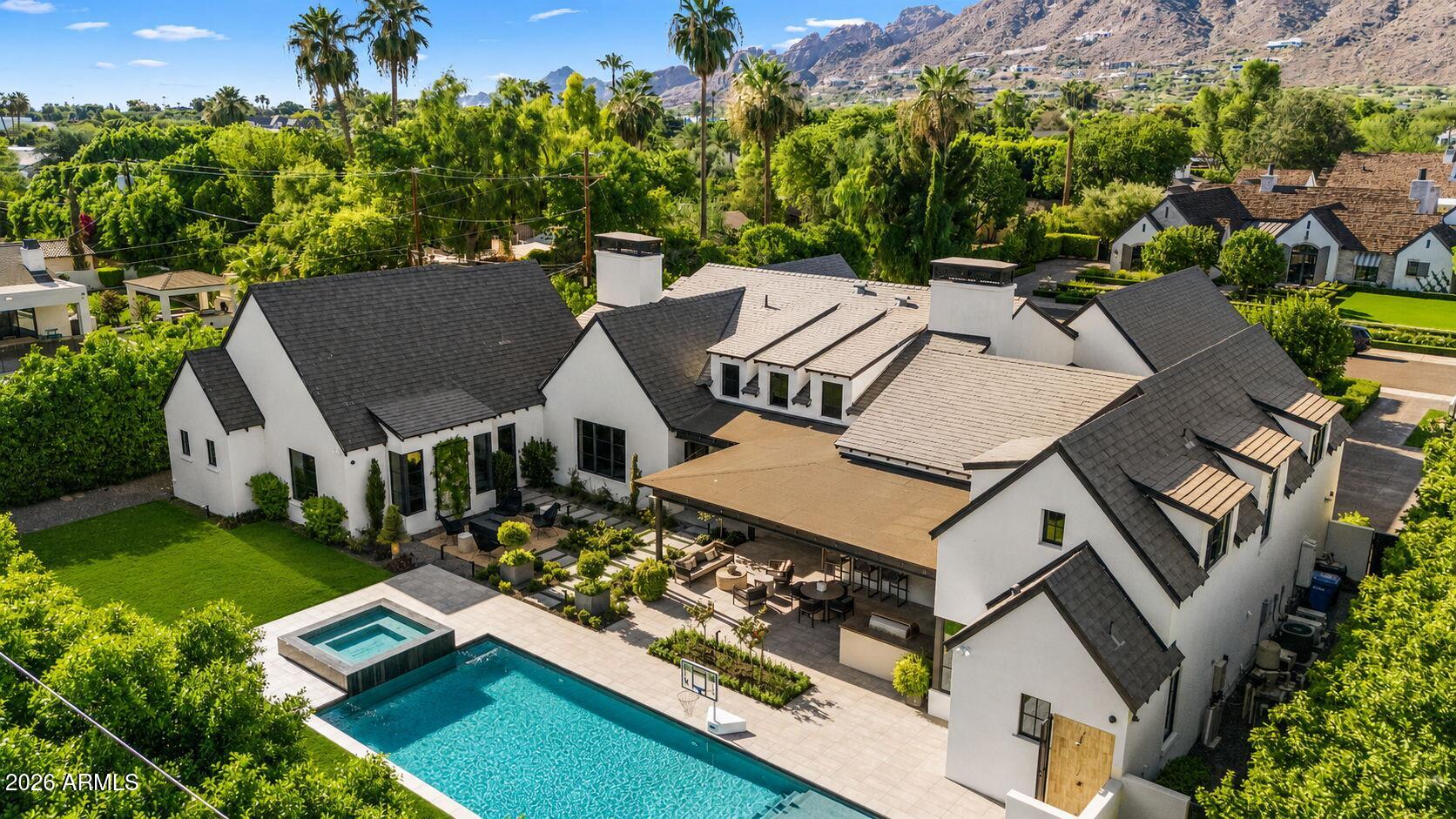 5843 E CALLE DEL SUD --