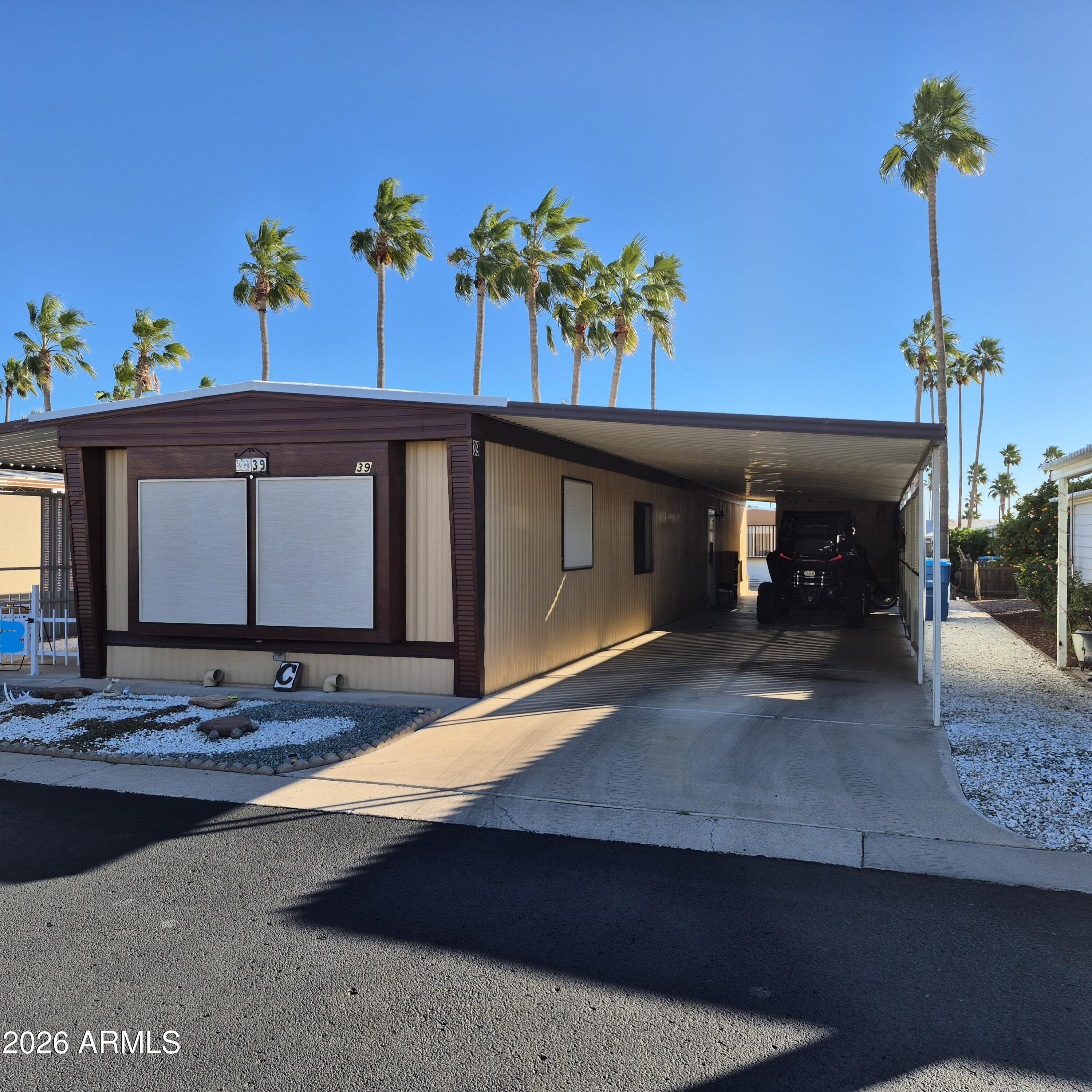 9302 E Broadway Road E 39