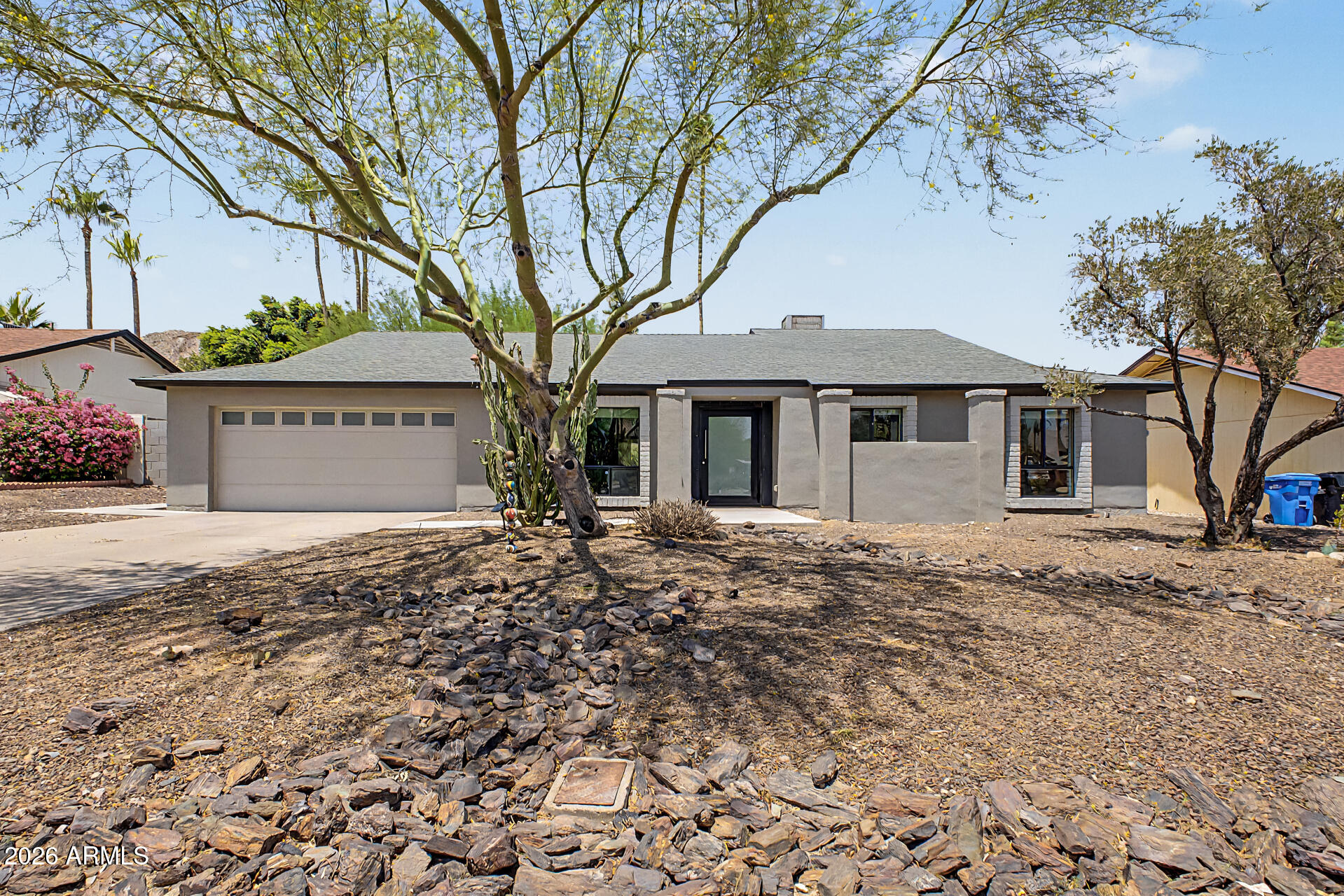 2276 E CHRISTY Drive