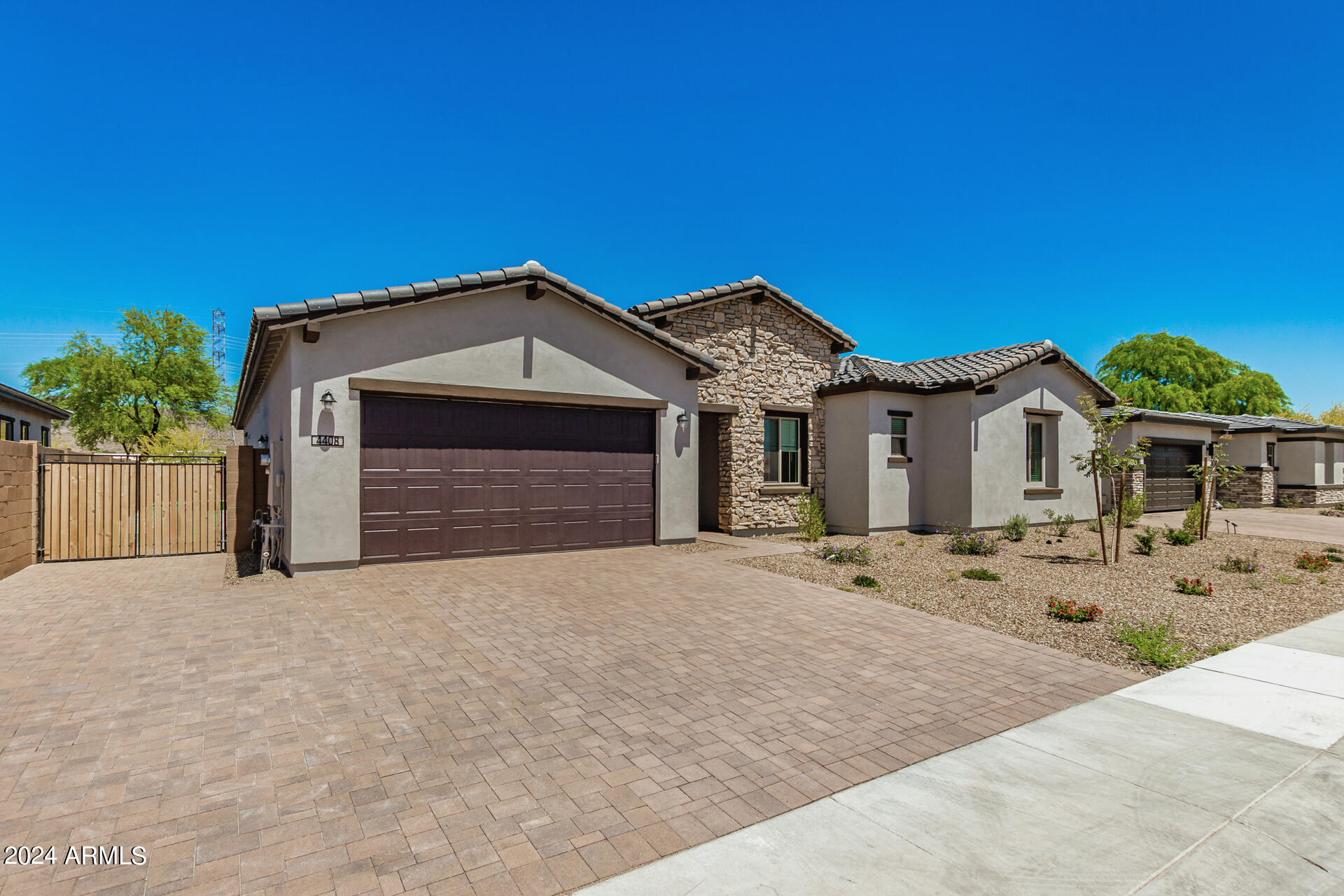4408 W QUESTA Drive