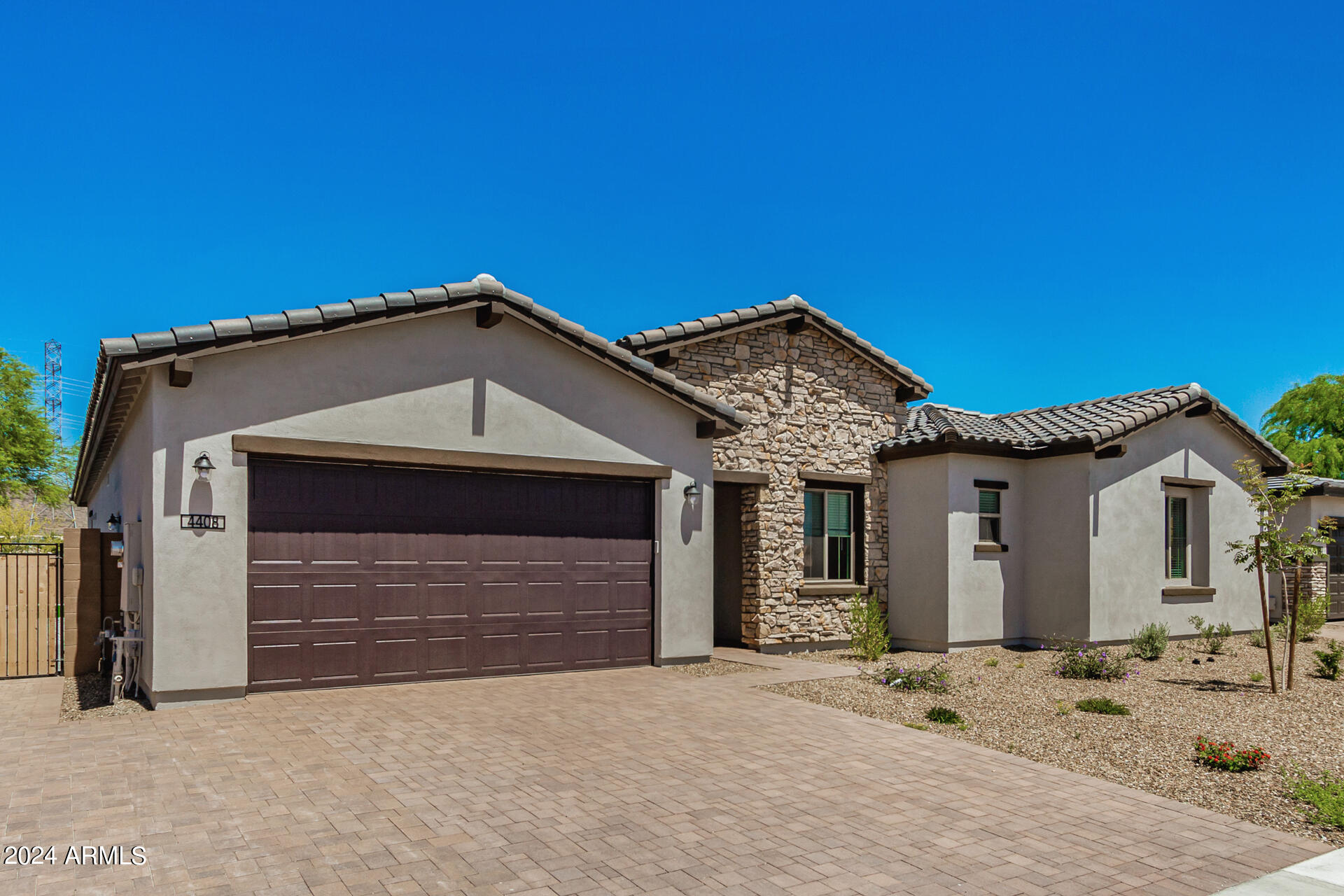 4408 W QUESTA Drive