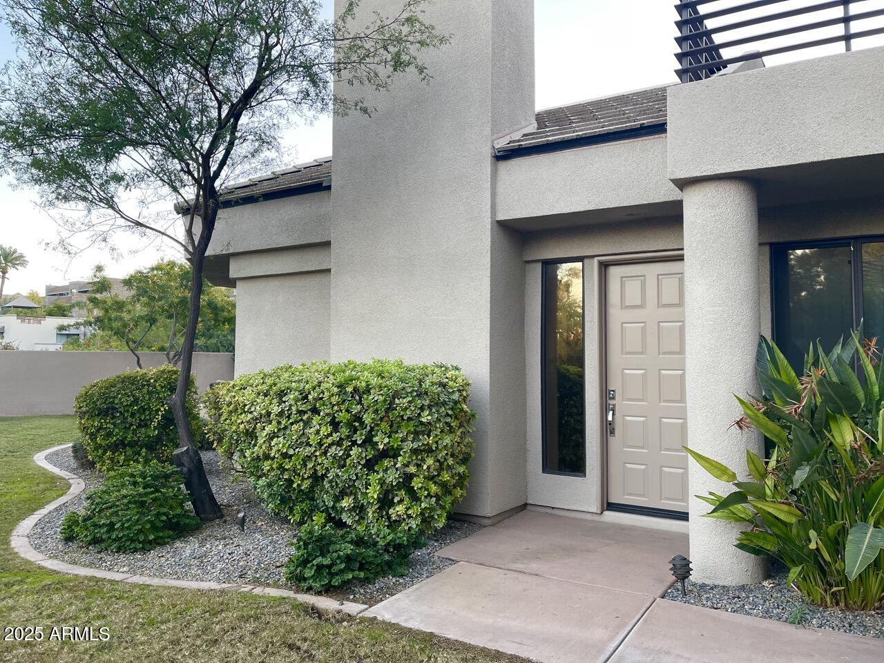 7400 E GAINEY CLUB Drive 106