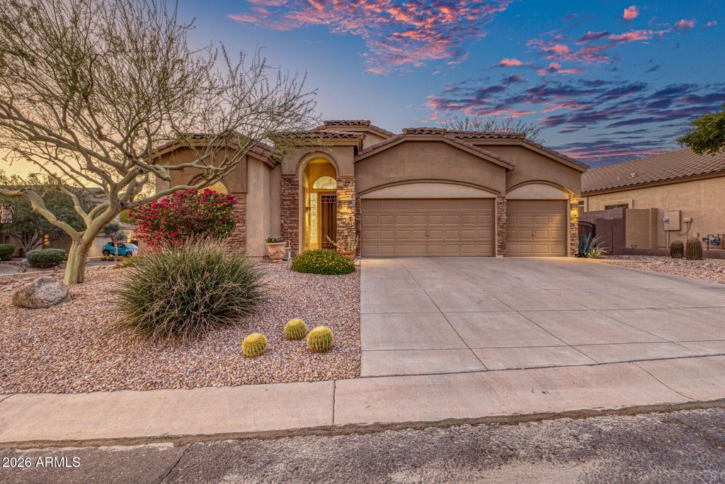 Photo of 7024 E Russell Street, Mesa, AZ 85207 (MLS # 6997881)