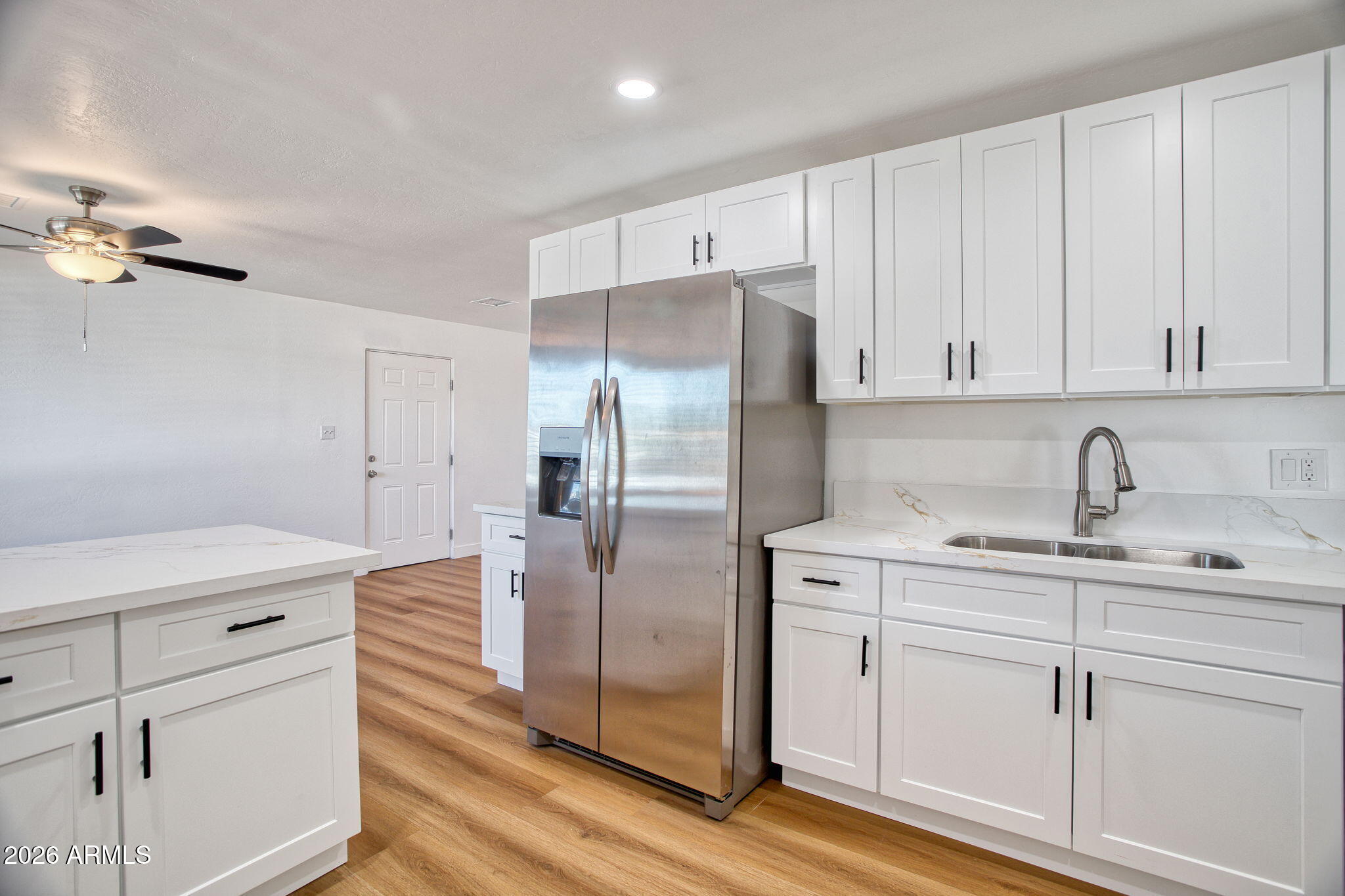 2723 W COOLIDGE Street