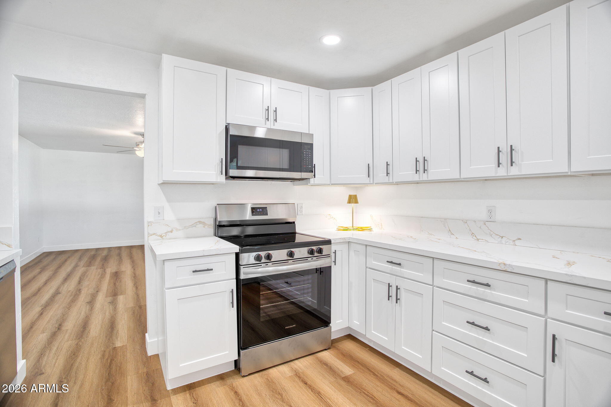 2723 W COOLIDGE Street