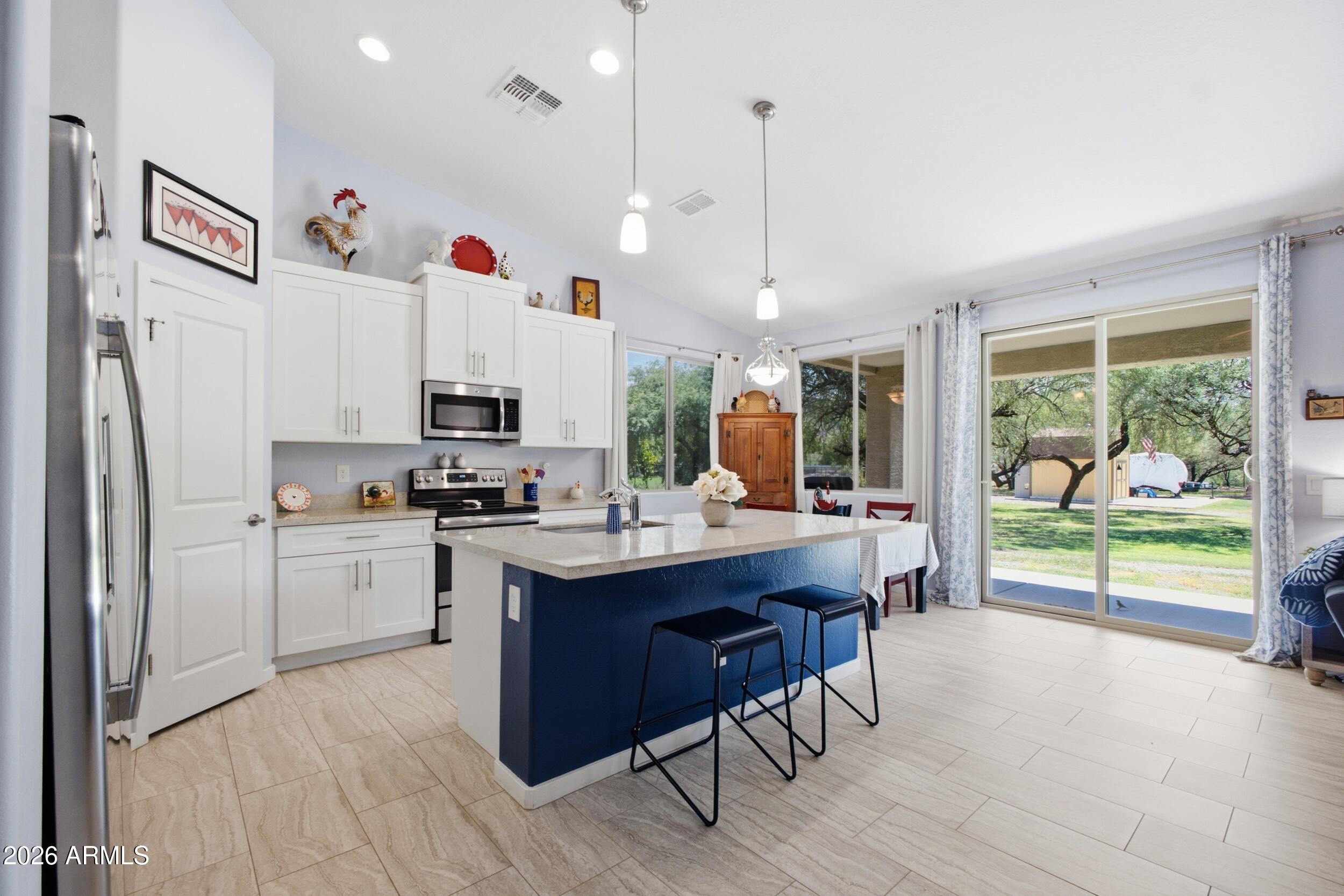 4419 W CALLE POCO Road