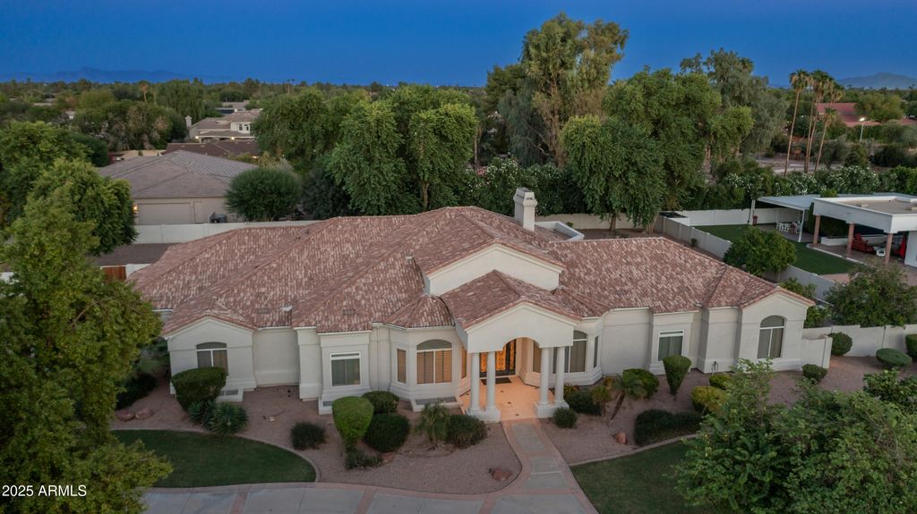 Photo of 9315 S Rita Lane, Tempe, AZ 85284 (MLS # 6927243)