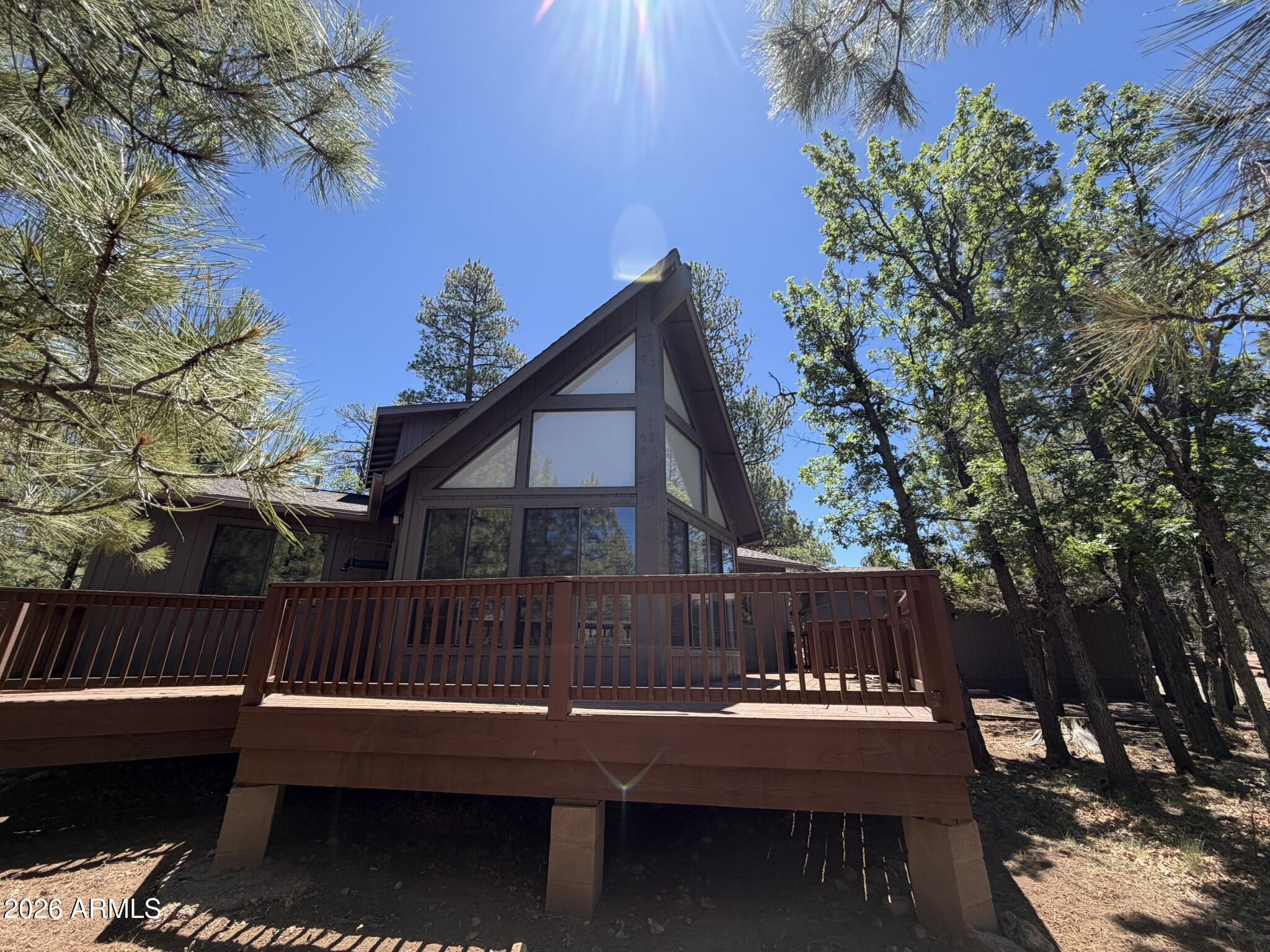 2421 SIOUX Lane