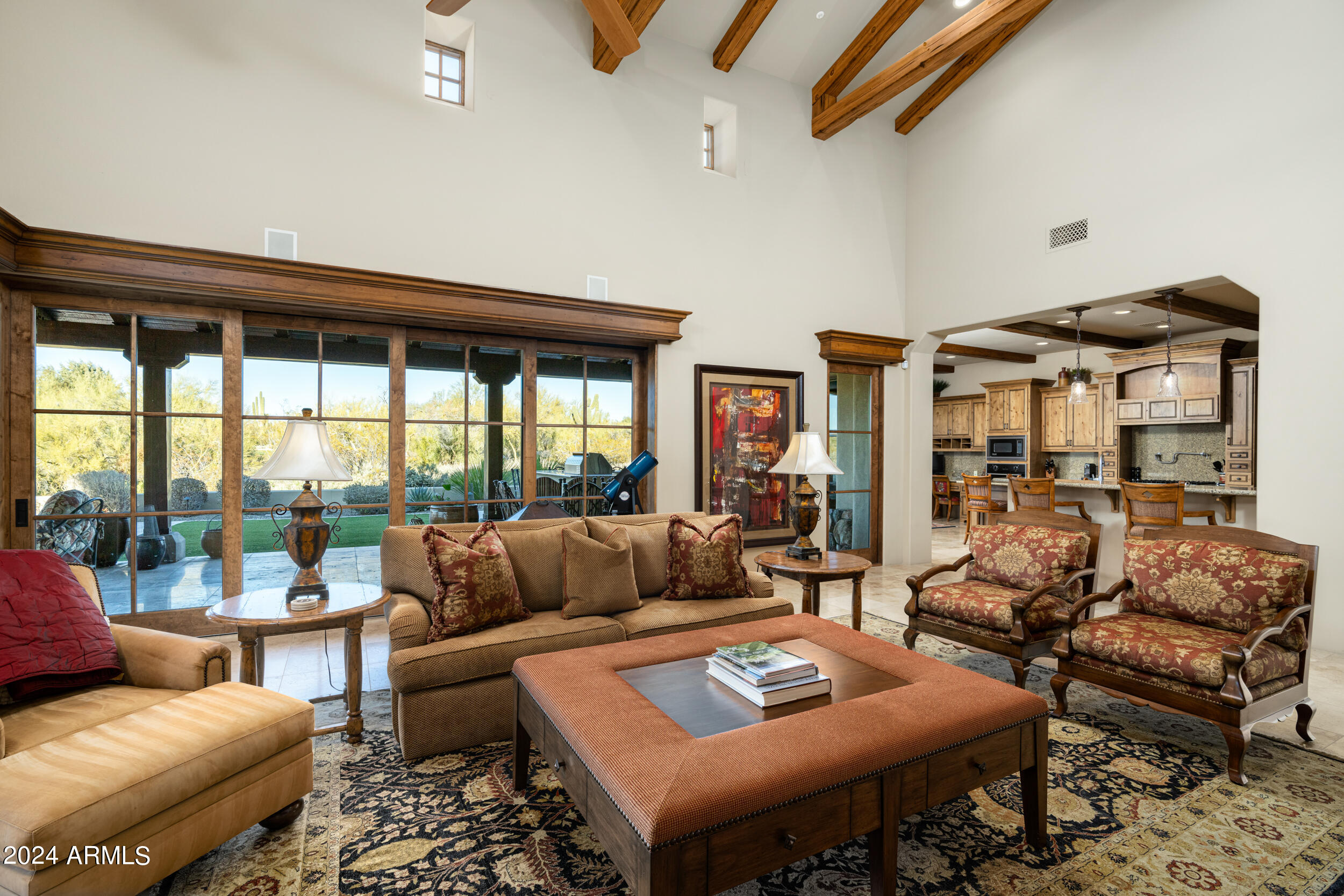 WHISPER ROCK - Residential