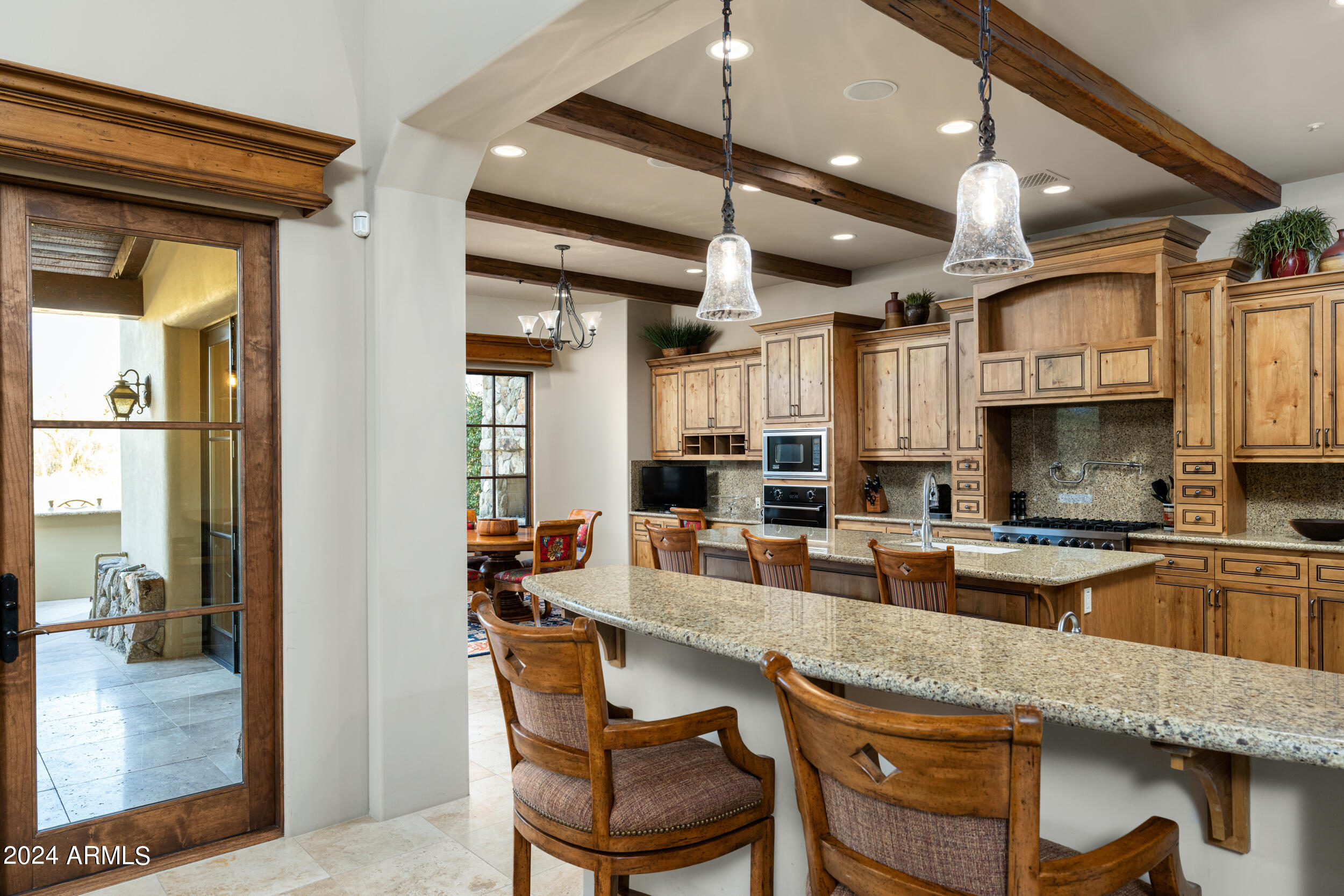 WHISPER ROCK - Residential