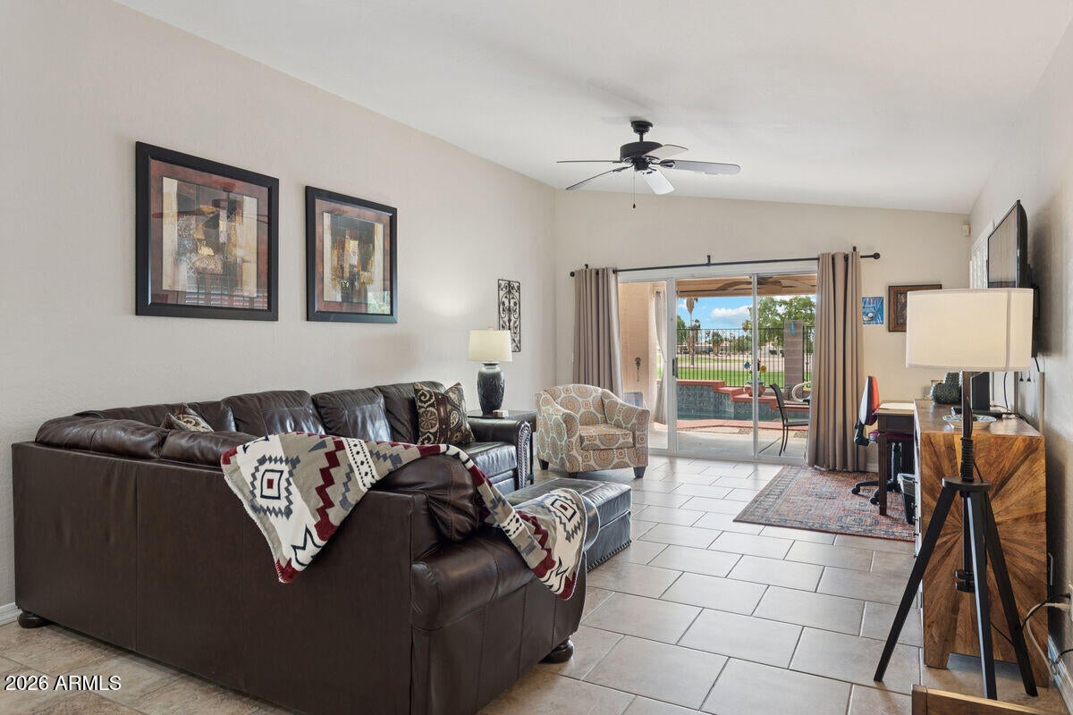 2640 N PLATINA --