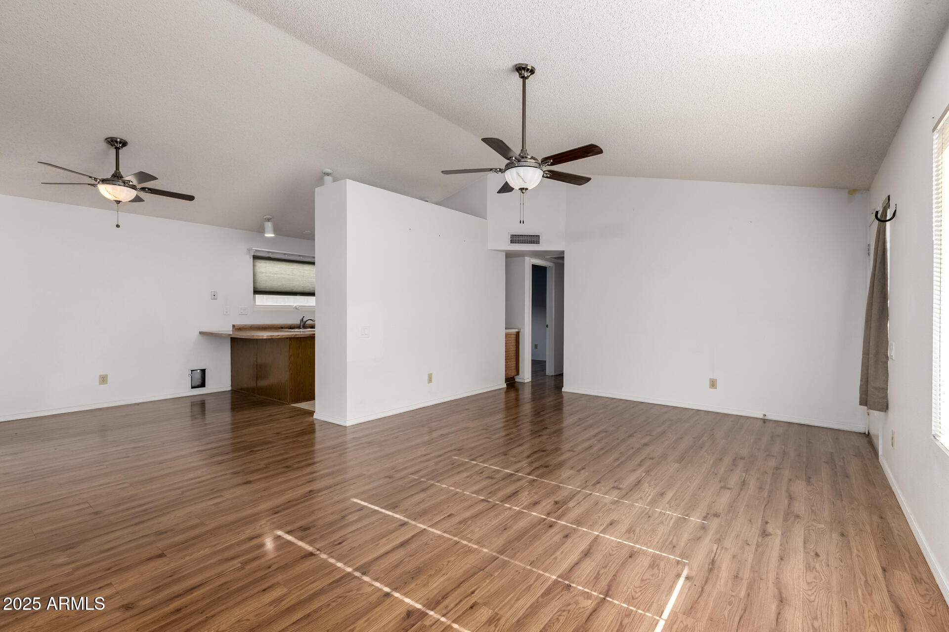 5233 W JUPITER Way N