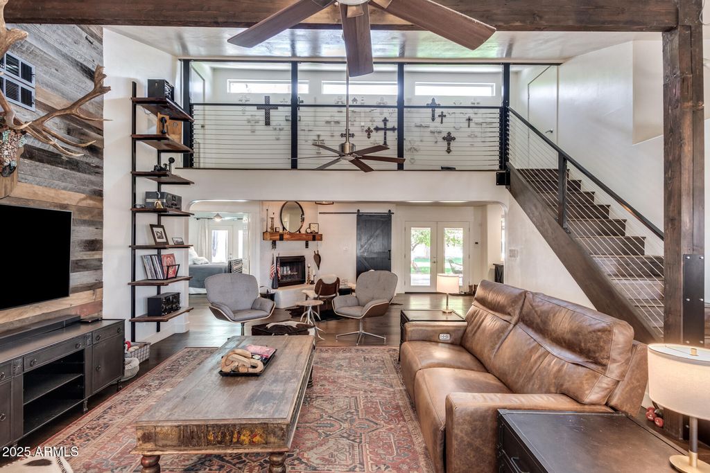 Photo of 732 E Redfield Road, Gilbert, AZ 85234 (MLS # 6914192)