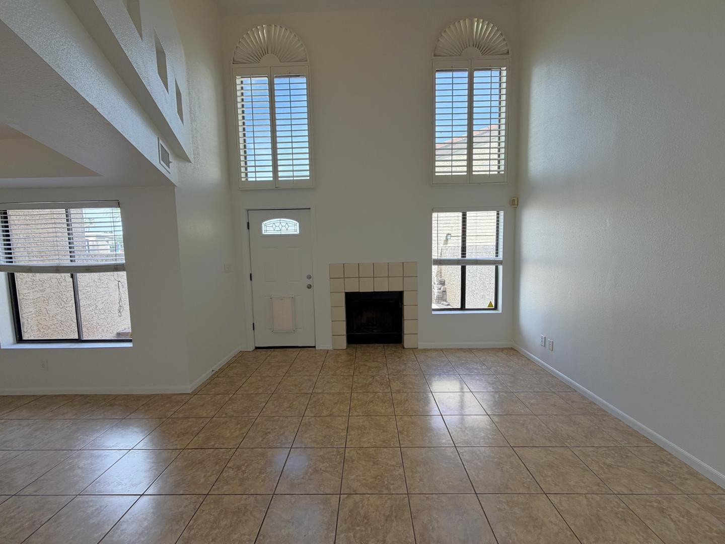 7835 E Glenrosa Avenue Apt 2