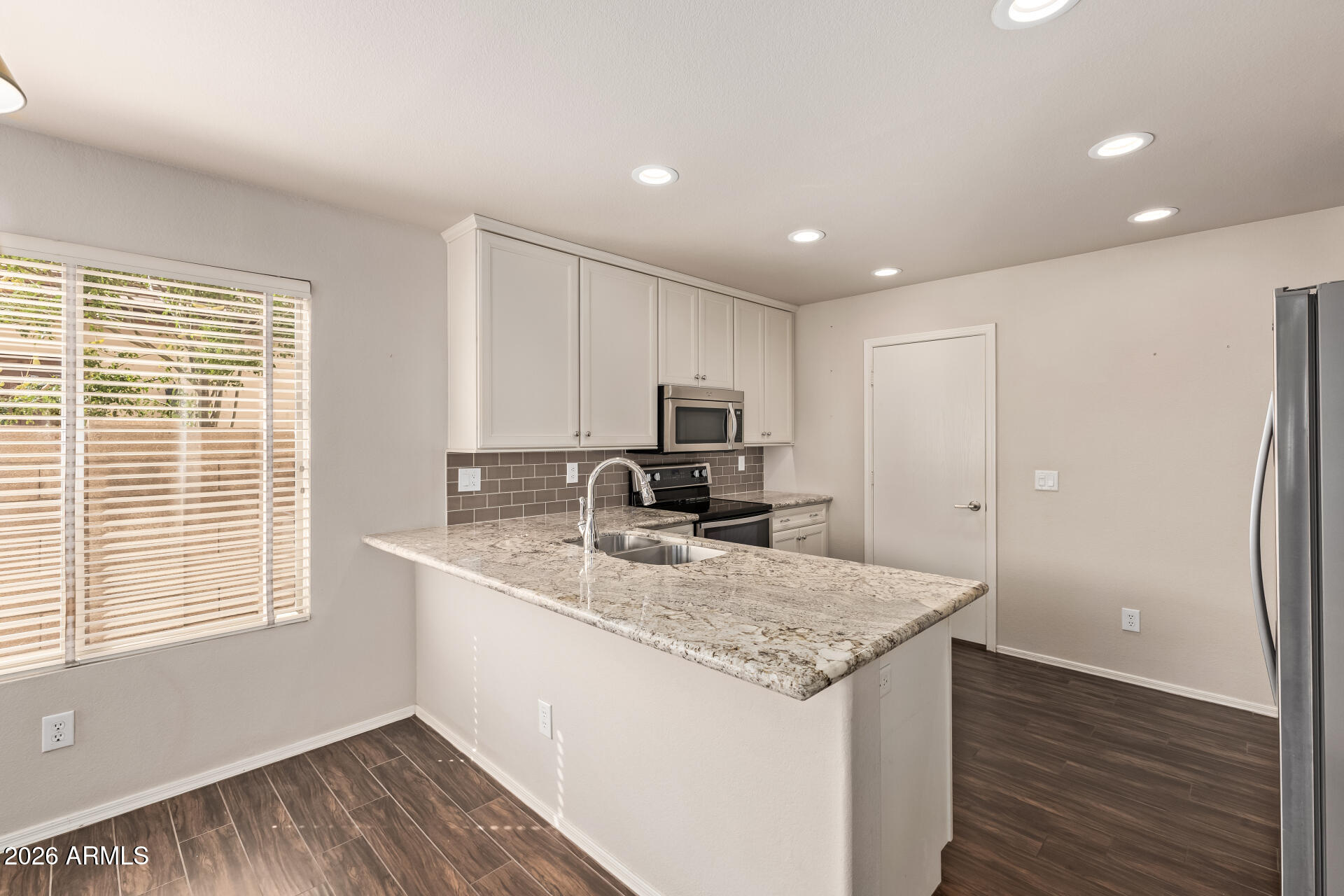 4631 E LONE CACTUS Drive