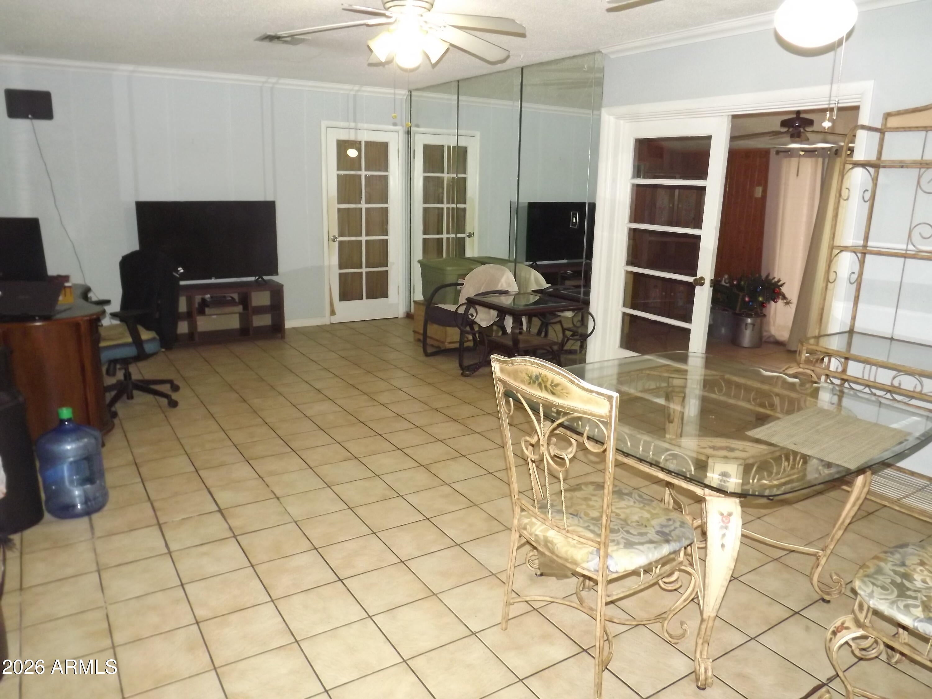 3710 W TUCKEY Lane
