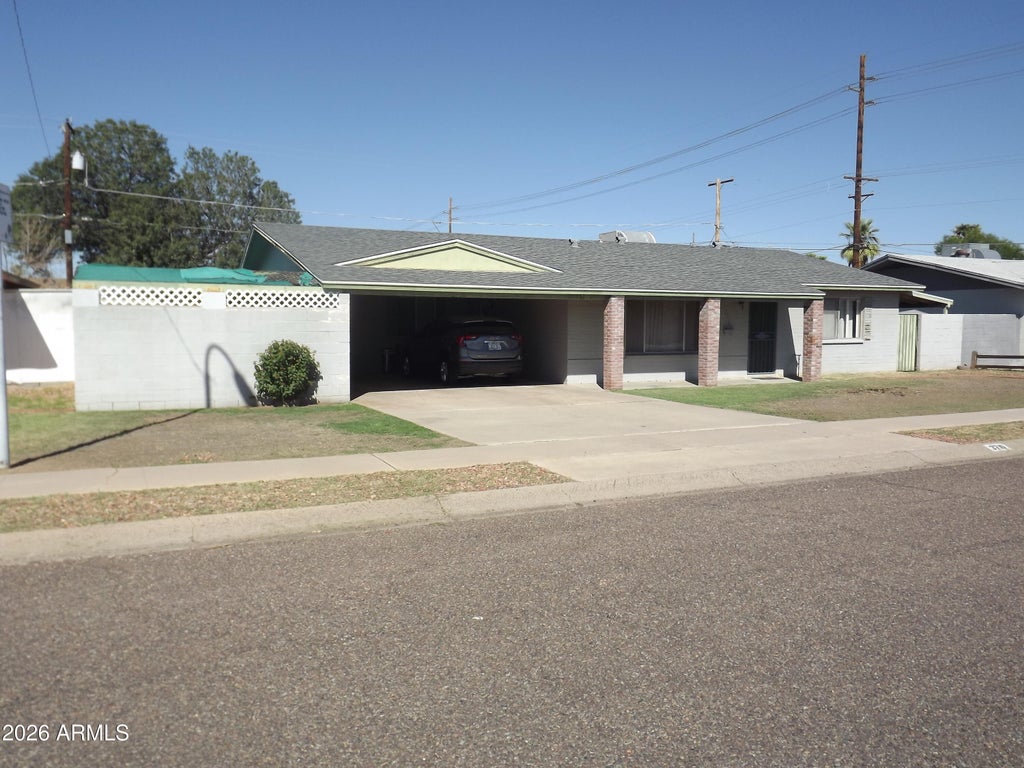 Photo of 3710 W Tuckey Lane, Phoenix, AZ 85019 (MLS # 7095866)