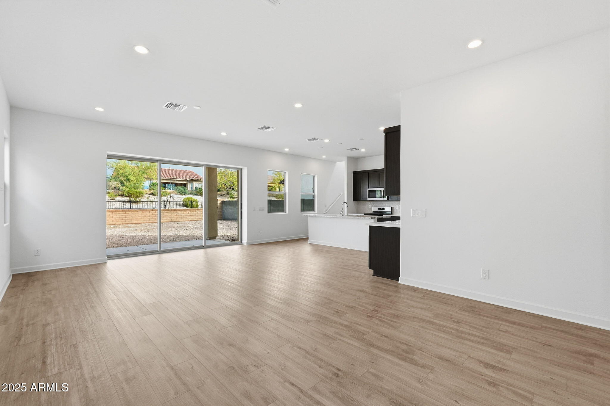 18022 W BIGHORN Avenue