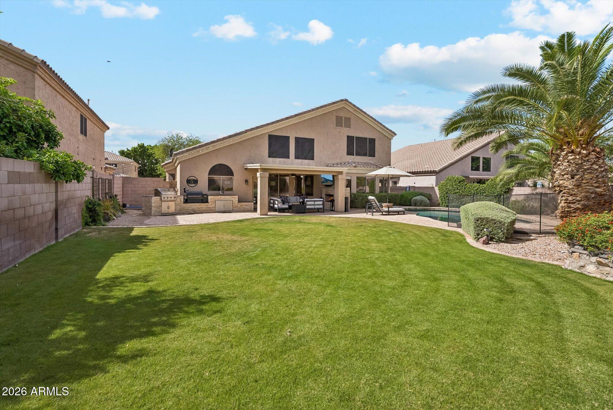 VISTA DEL RINCON - Residential