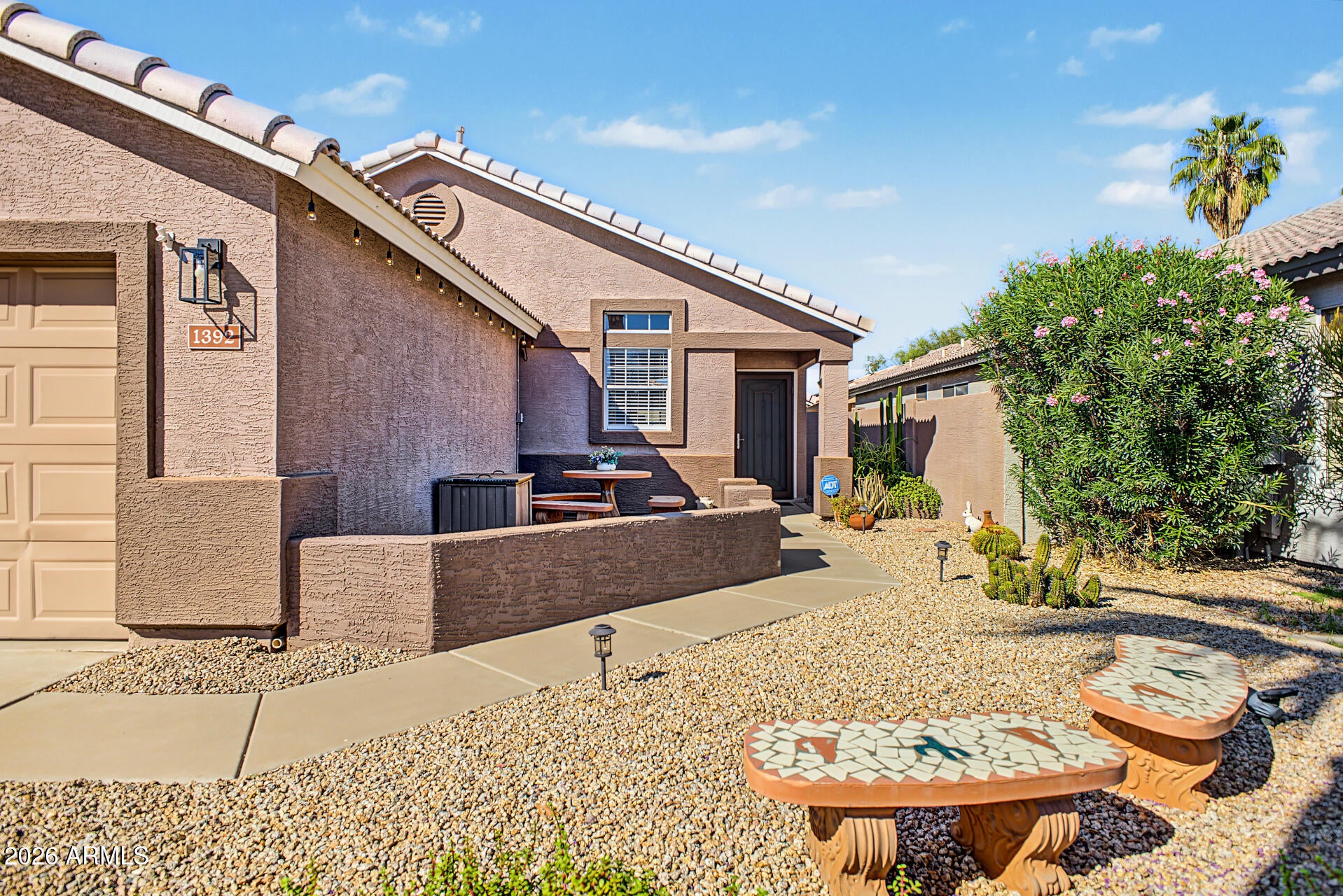 1392 E BINNER Drive
