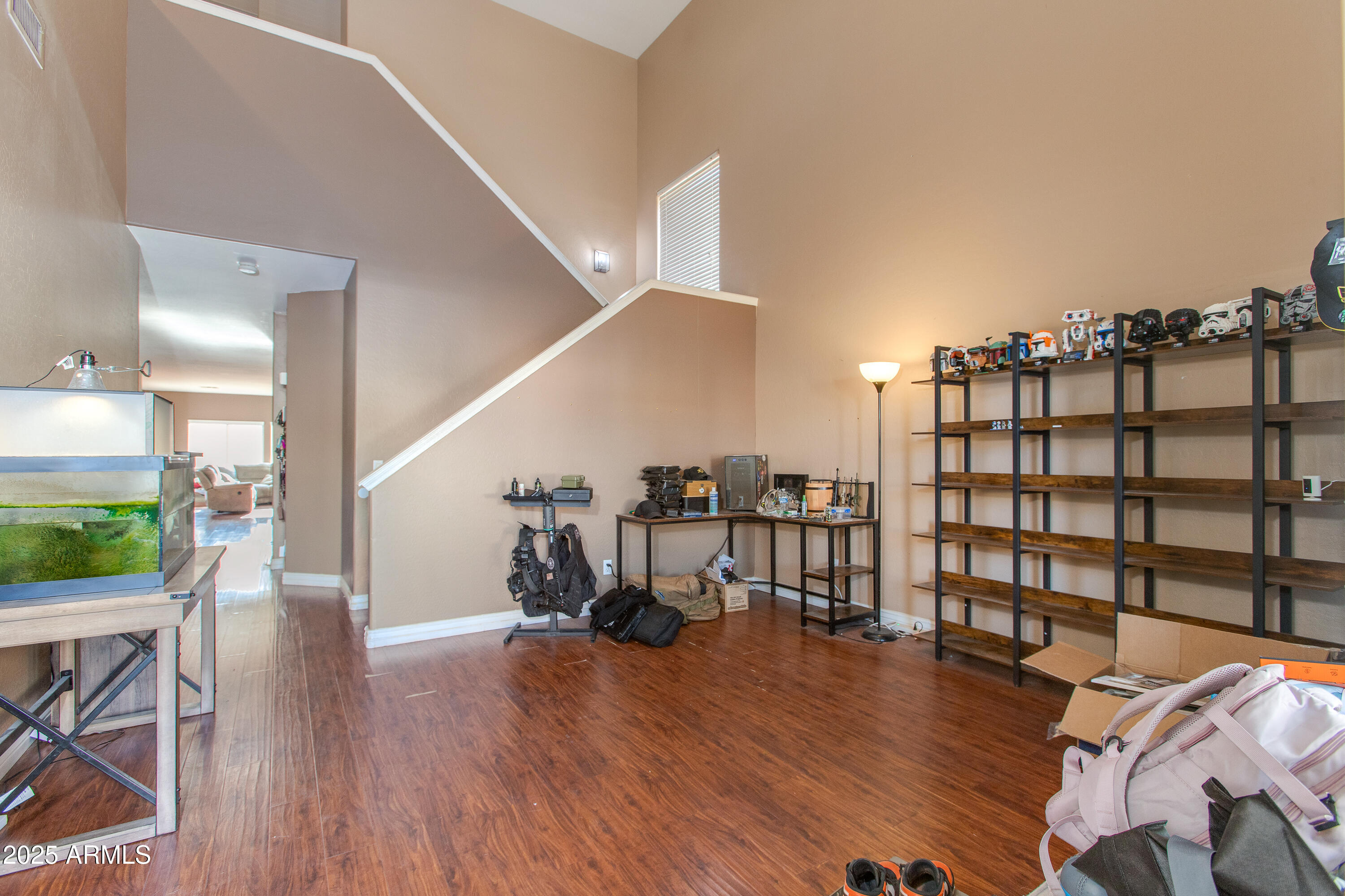 3751 W WHITMAN Drive