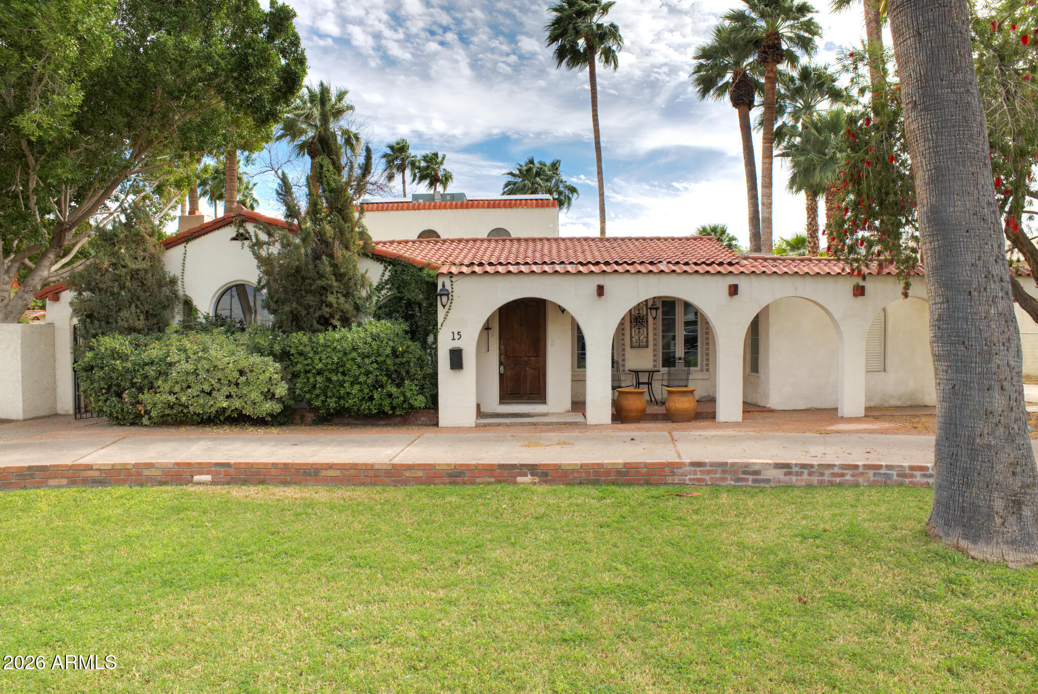 SOUTH MEDLOCK PLACE - Residential