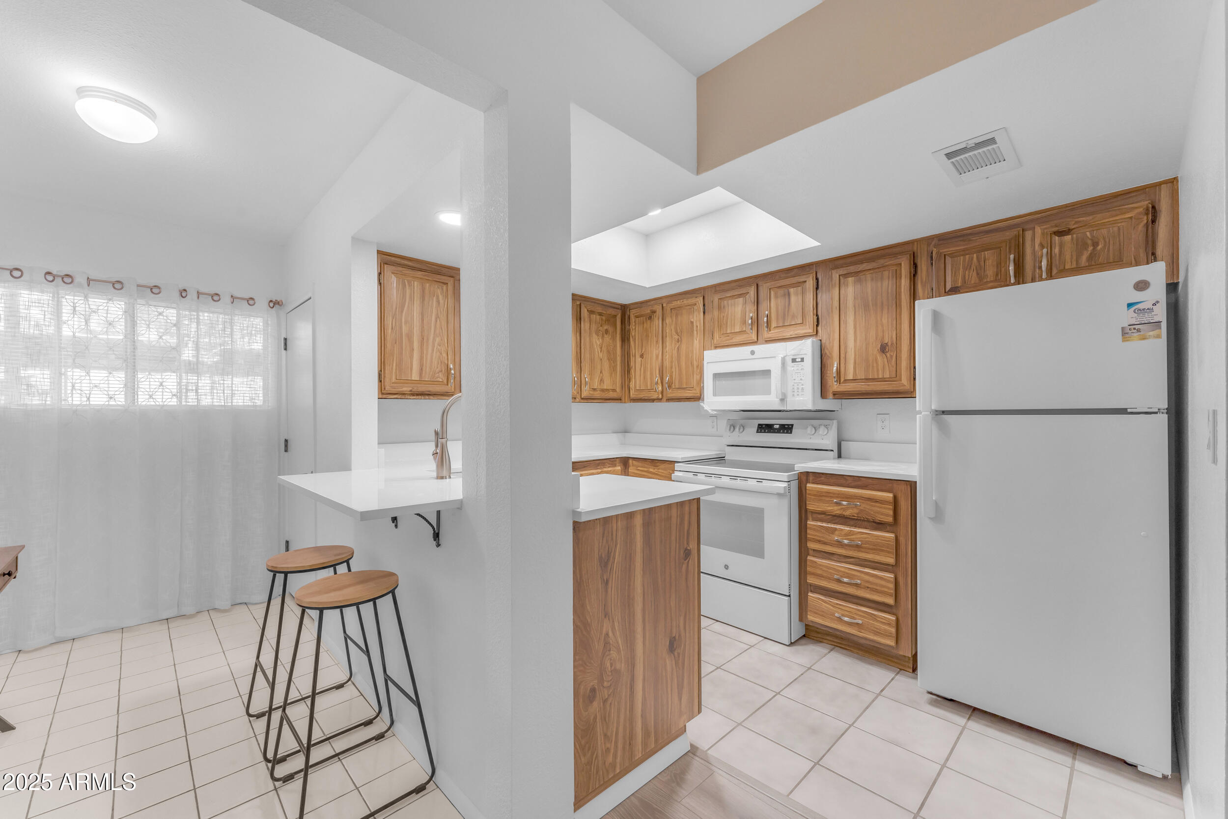 461 W HOLMES Avenue 180