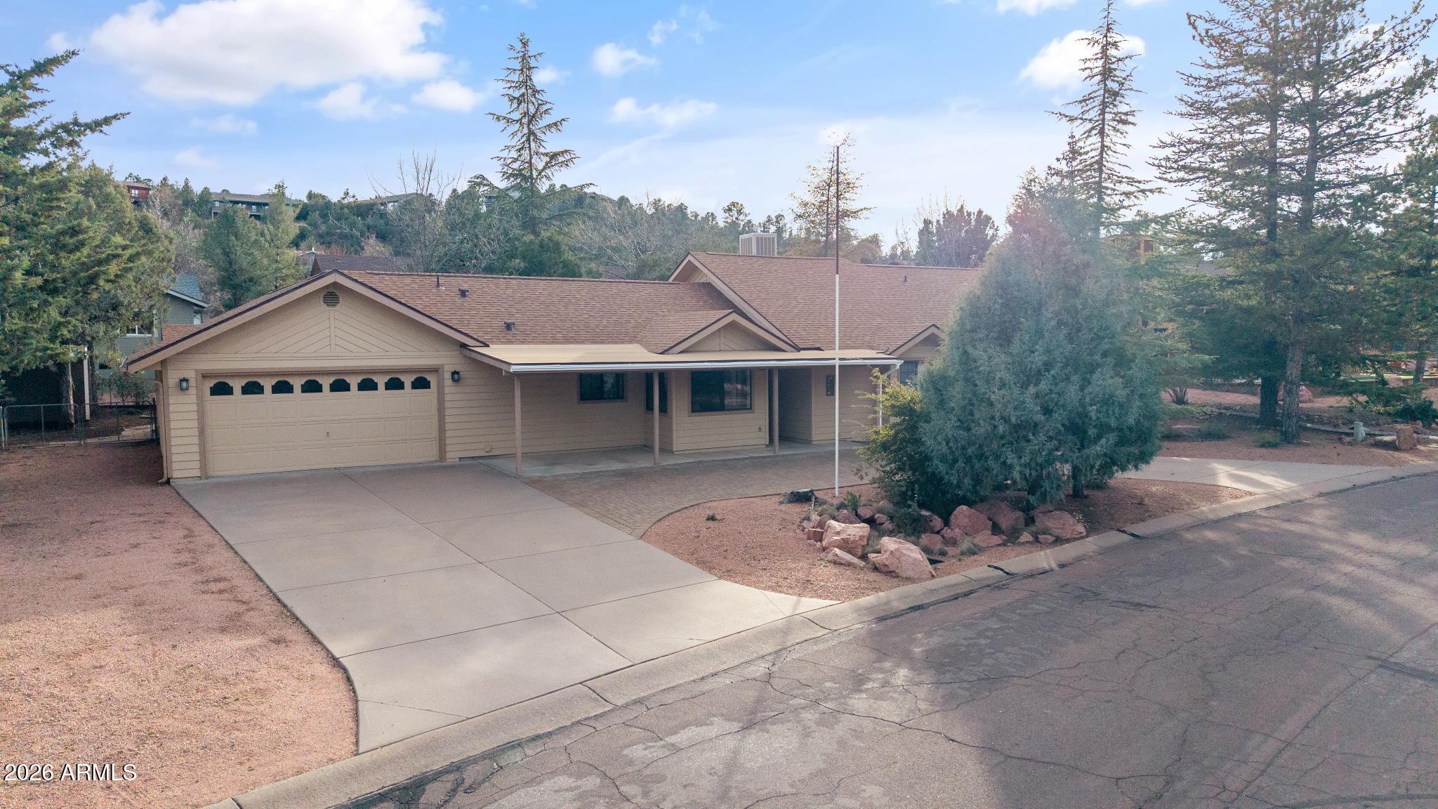 GOLDEN FRONTIER UNIT 2 - Residential